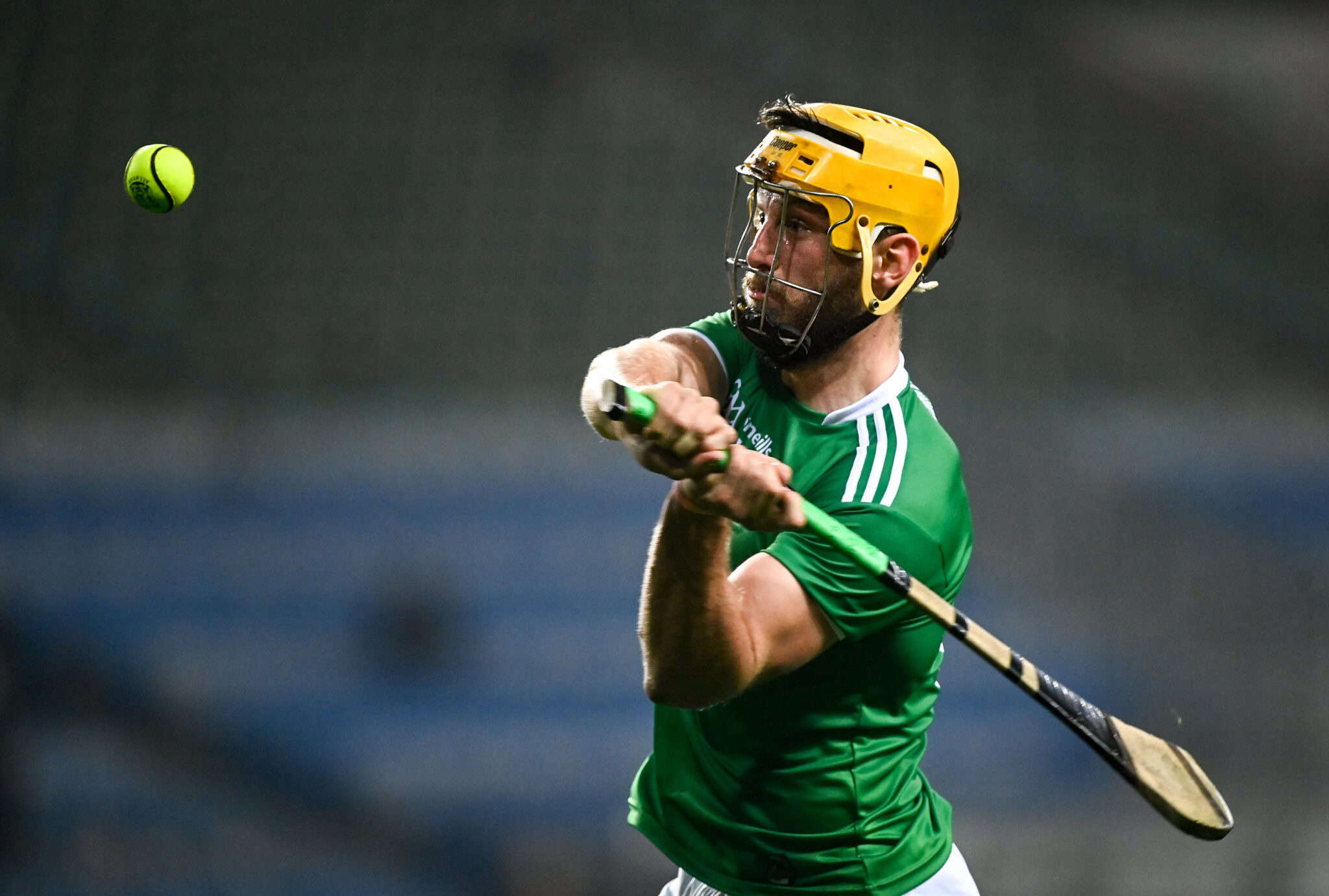 Tom Morrissey, Hurling Wallpaper, 2050x1390 HD Desktop