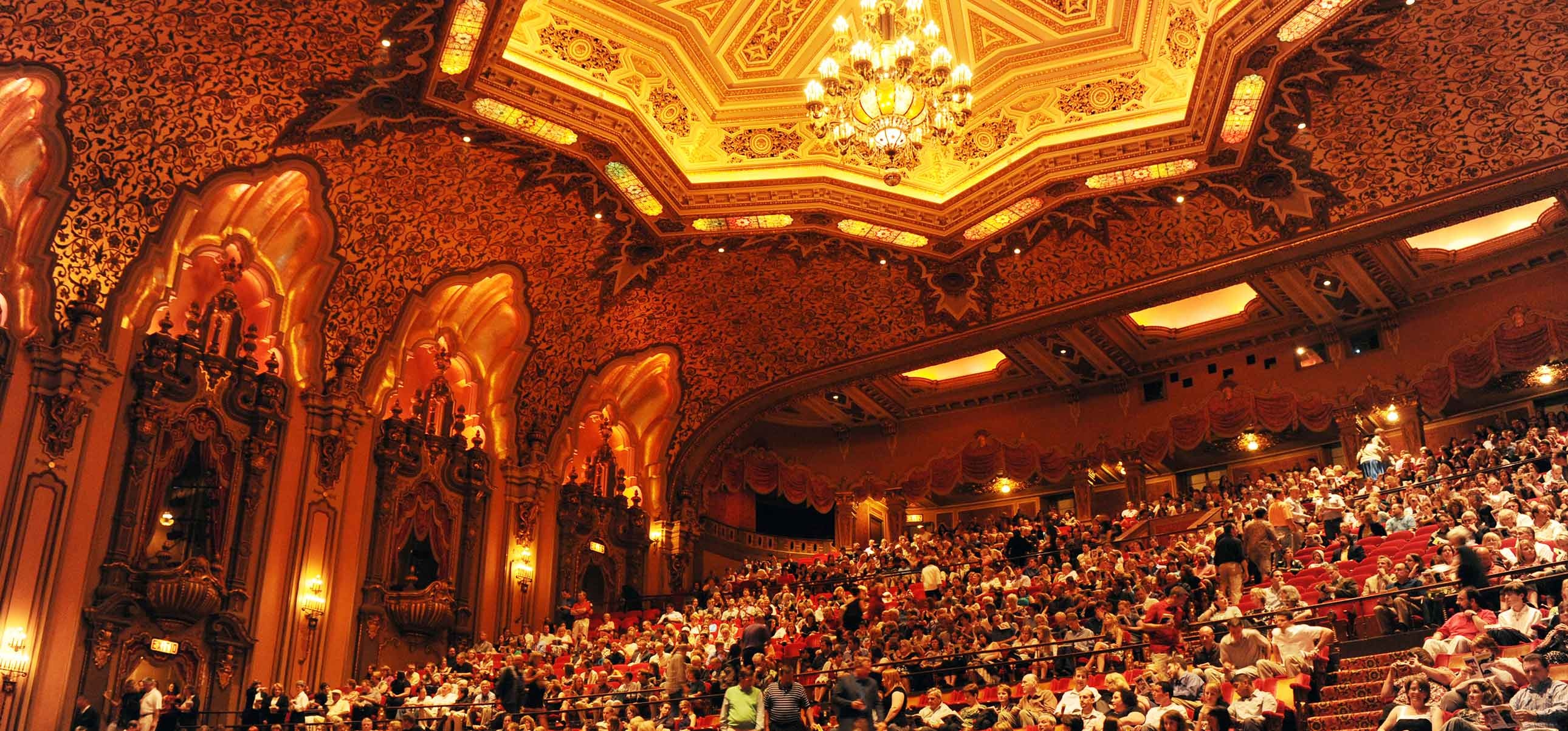 Ohio Theatre Columbus, Association Performing Arts, Vibrant cultural hub, Ohio travels, 2580x1210 Dual Screen Desktop