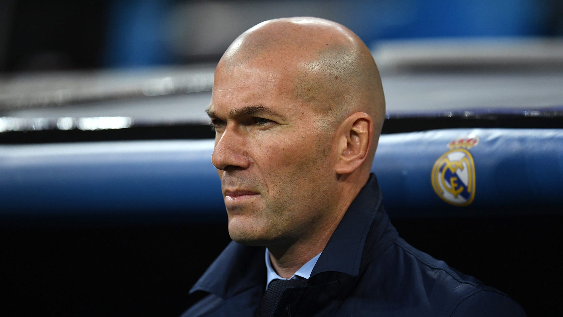 Zinedine Zidane, Real Madrid crest, Team dugout bench, Full HD Desktop wallpaper