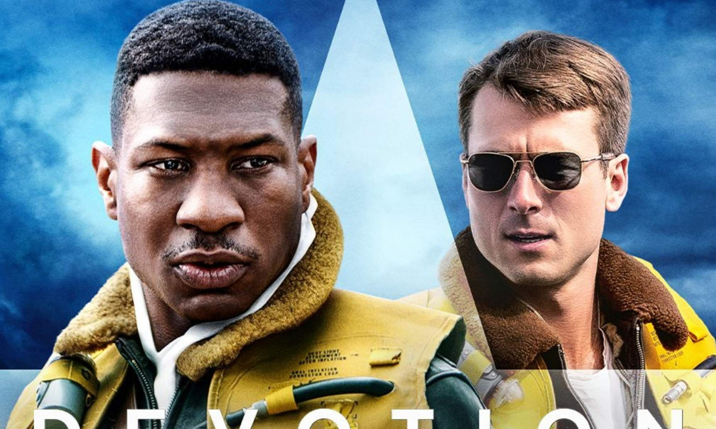 Devotion Movie, Korean war film, Jonathan Majors, Glen Powell, 2500x1500 HD Desktop