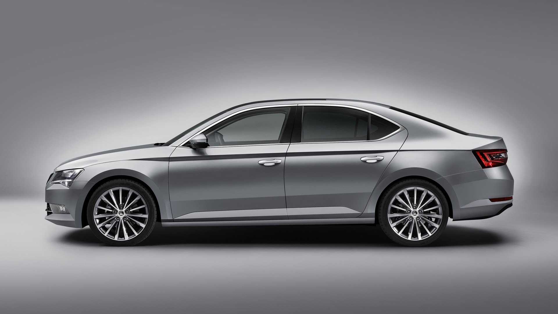 Skoda Superb, Elegant sedan, High-end features, GQ India review, 1920x1080 Full HD Desktop