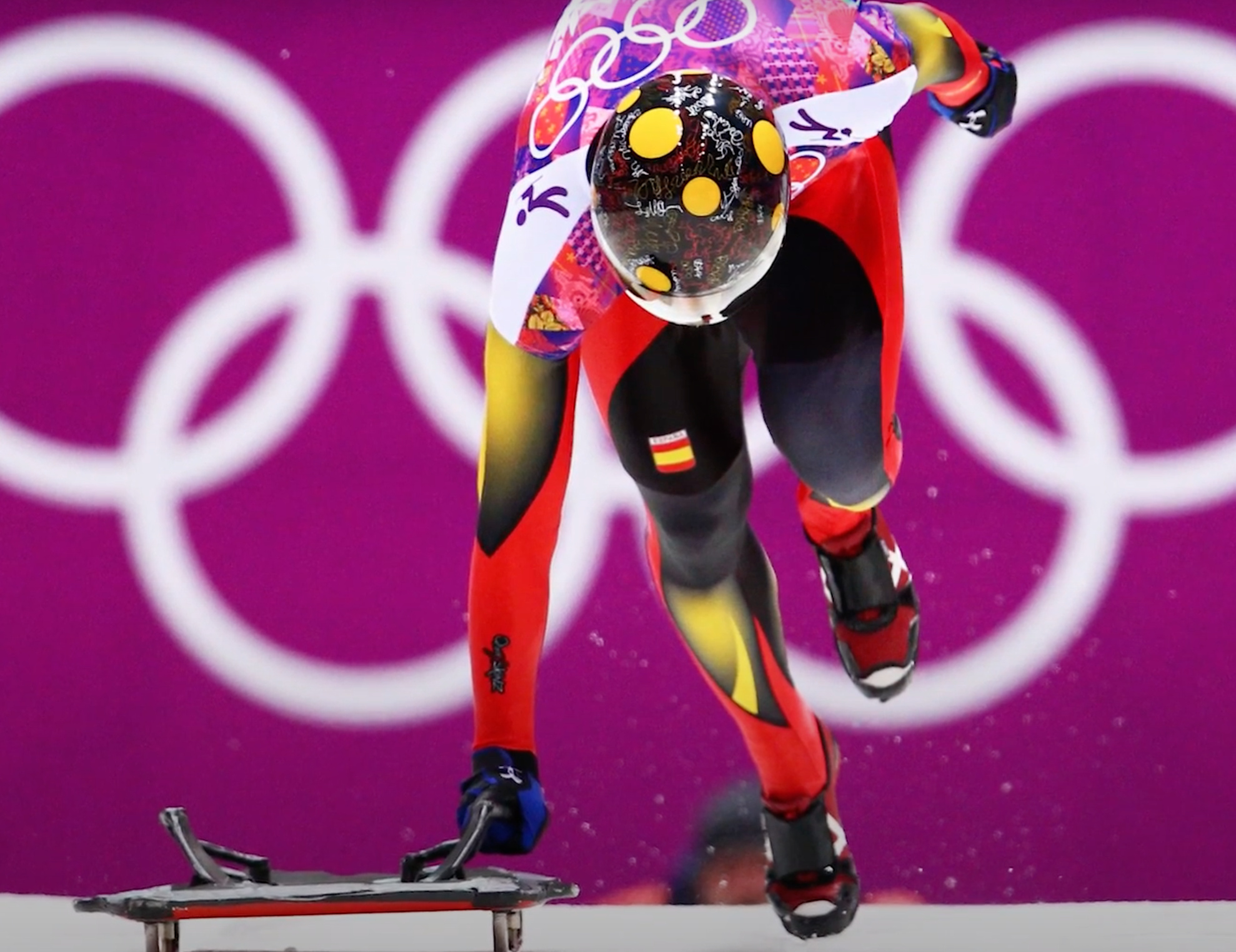 Olympic skeleton, Sport coverage, Exciting event, Information source, 1980x1530 HD Desktop