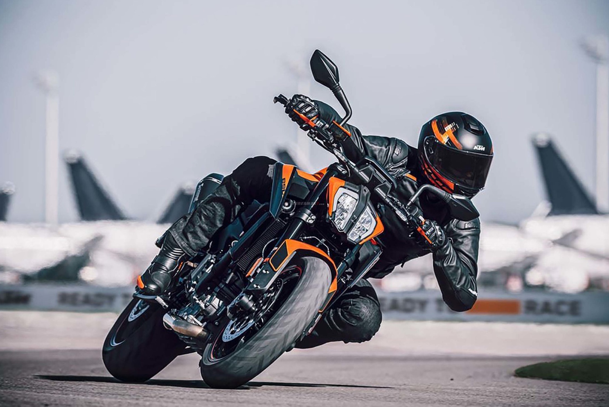 KTM 890 Duke, Euro5 upgrade, High-performance motorbike, Successor to the Duke 790, 2000x1340 HD Desktop