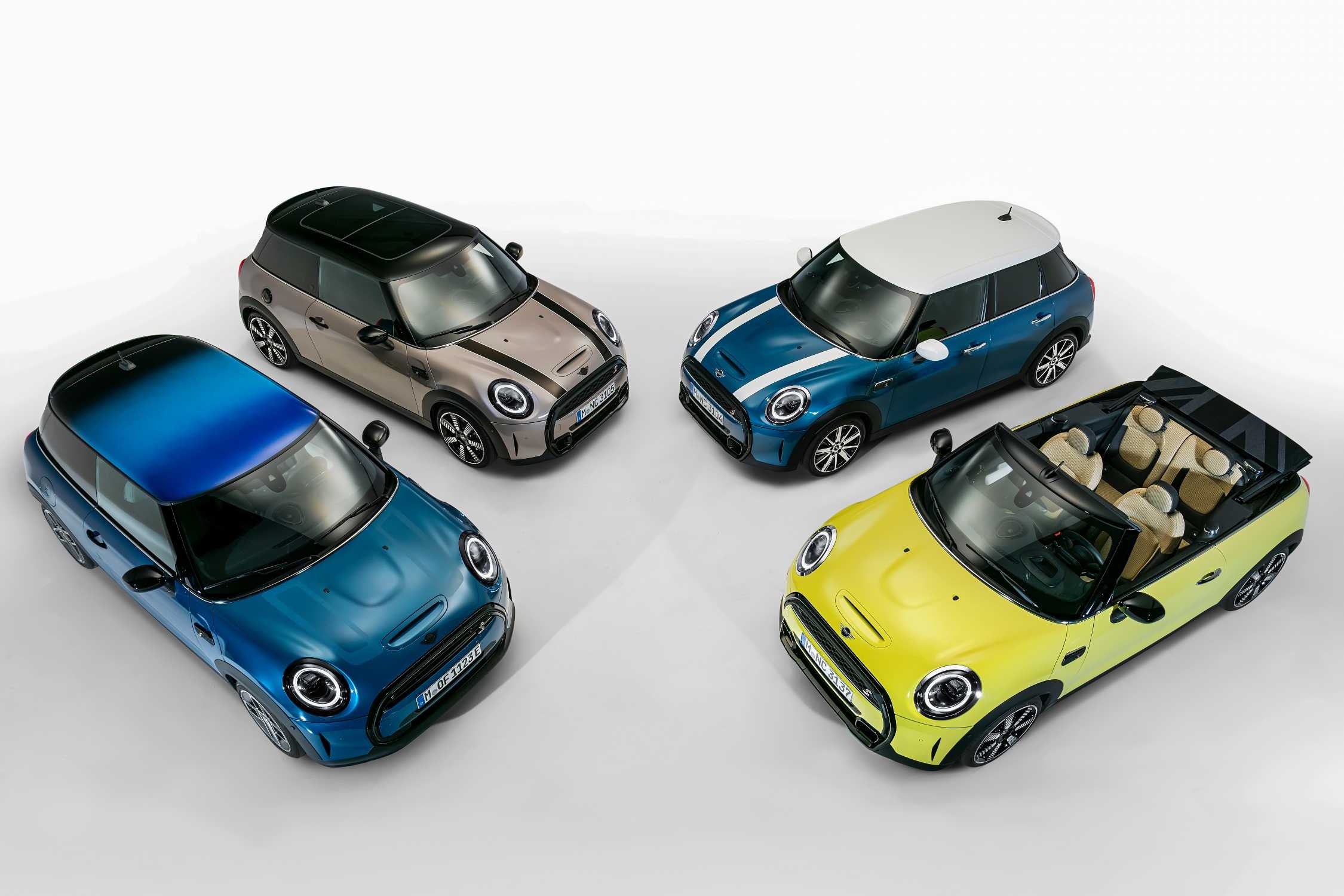 MINI Hardtop, Iconic design, Latest model, Three-door or five-door, 2250x1500 HD Desktop