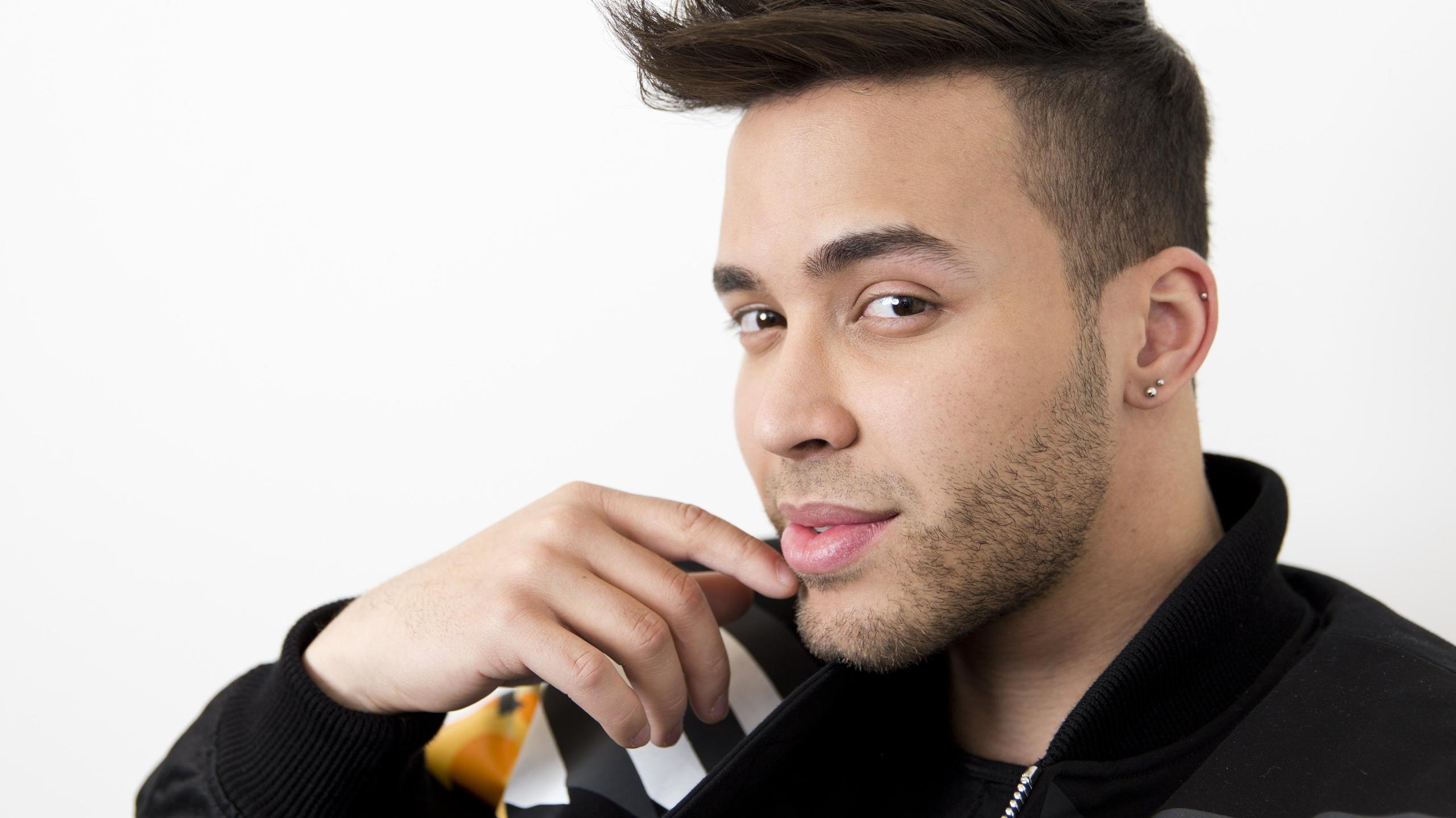 Prince Royce, Concert tickets, Tour information, Live performances, 2560x1440 HD Desktop