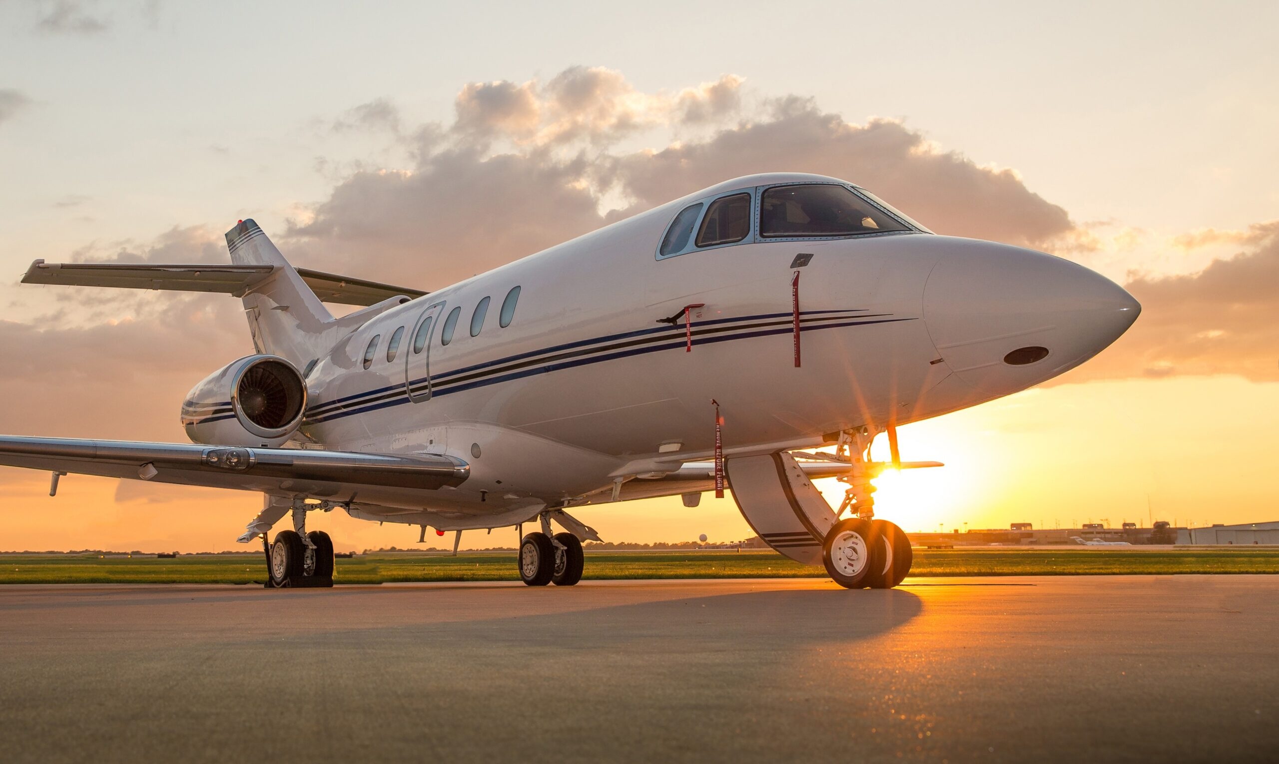 Hawker 800XP business jet, Airport tarmac sunset, Airstair cabin entrance, HD Desktop wallpaper