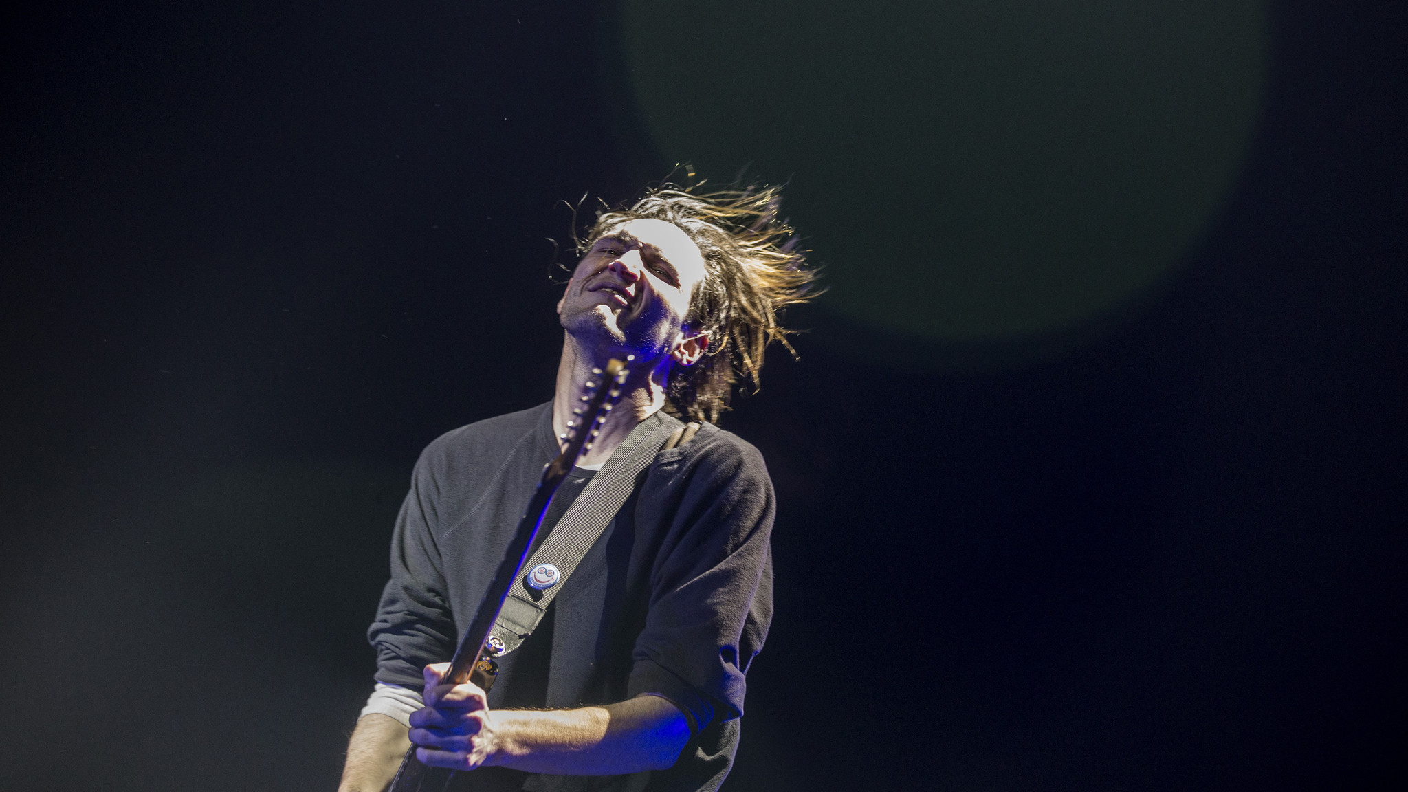 Josh Klinghoffer, Love for LA, Chicago tribute, Peppers' loyalty, 2050x1160 HD Desktop