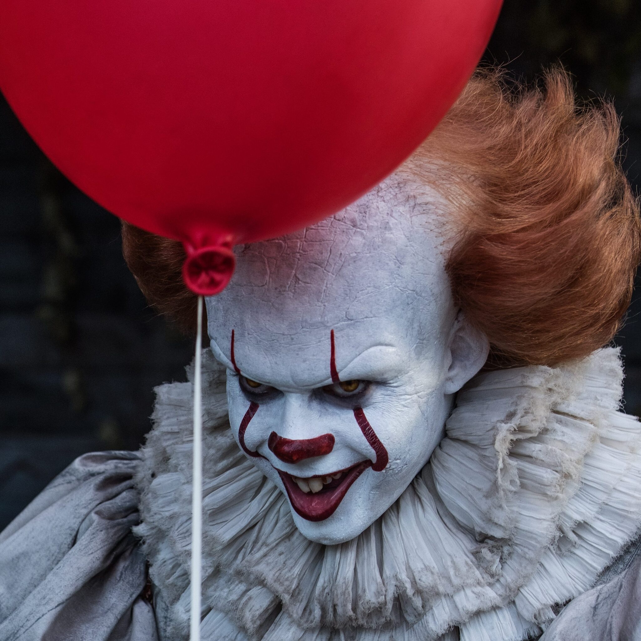 Bill Skarsgard, Movies, Clown Pennywise, iPad Air, 2050x2050 HD Phone