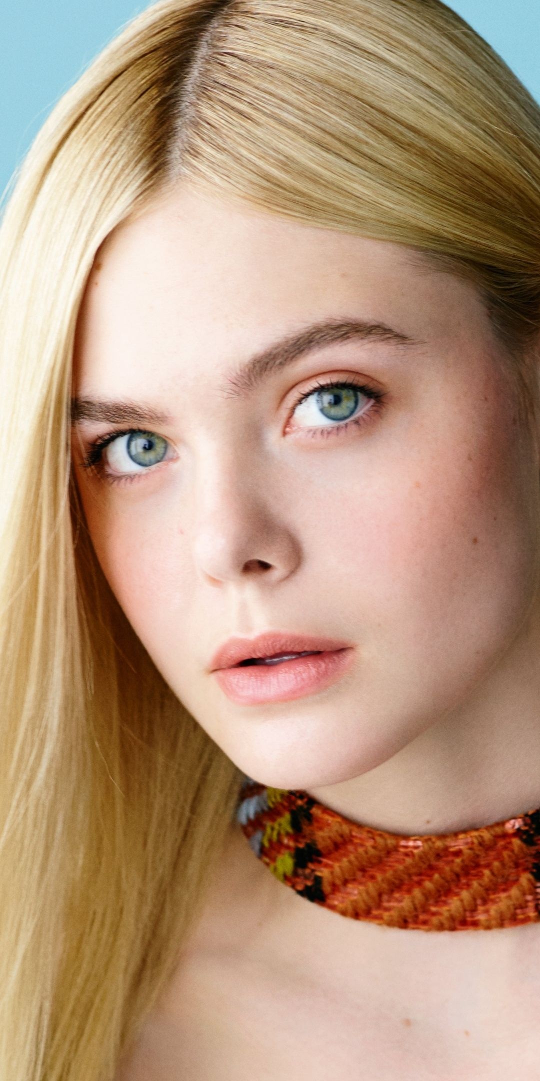 Elle Fanning, Green eyes, Blonde, Style, 1080x2160 HD Phone