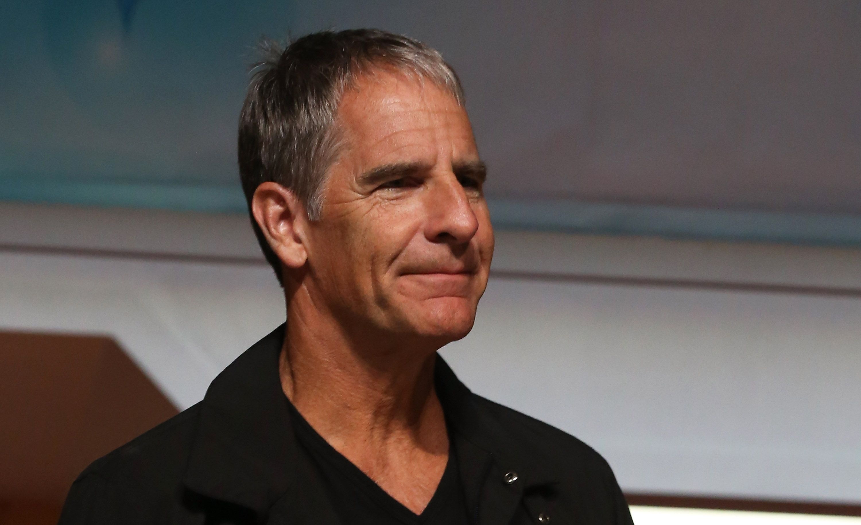 Scott Bakula, TV shows, Pronunciation, Richest celebrities, 3000x1830 HD Desktop