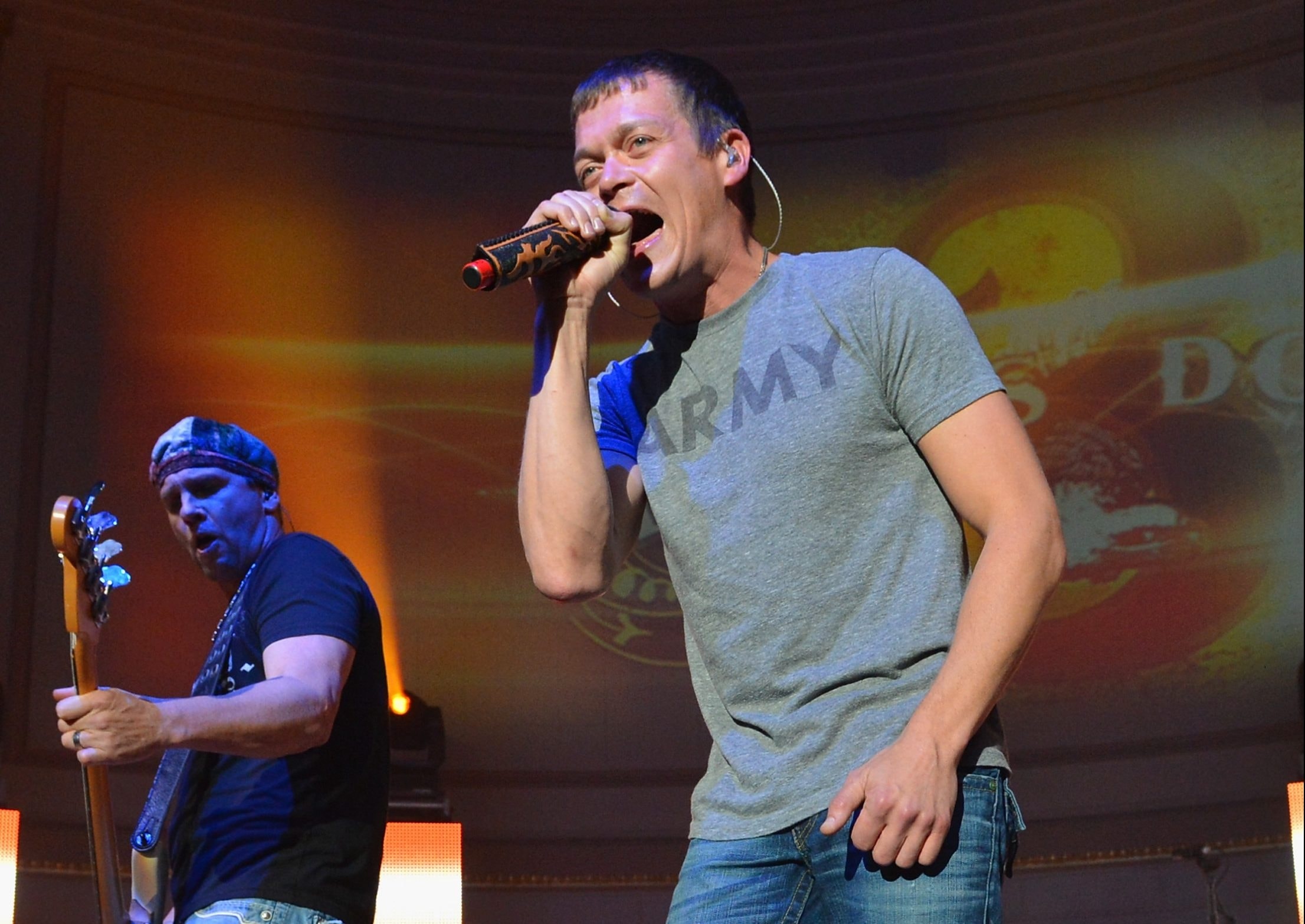 Brad Arnold, 3 Doors Down, Getting sober, 2220x1570 HD Desktop
