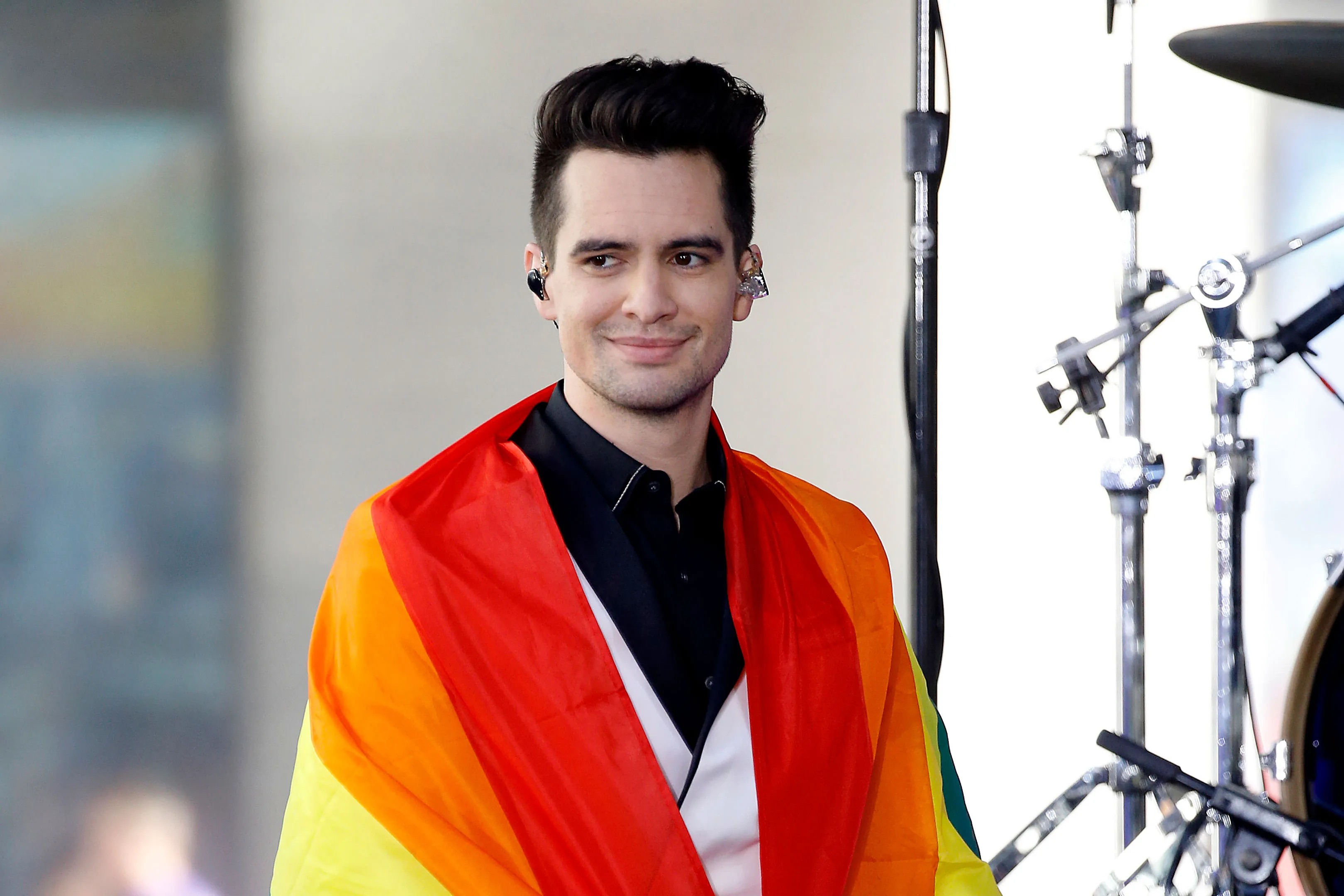 Brendon Urie, Pansexual revelation, Panic at the Disco, Music industry, 3240x2160 HD Desktop