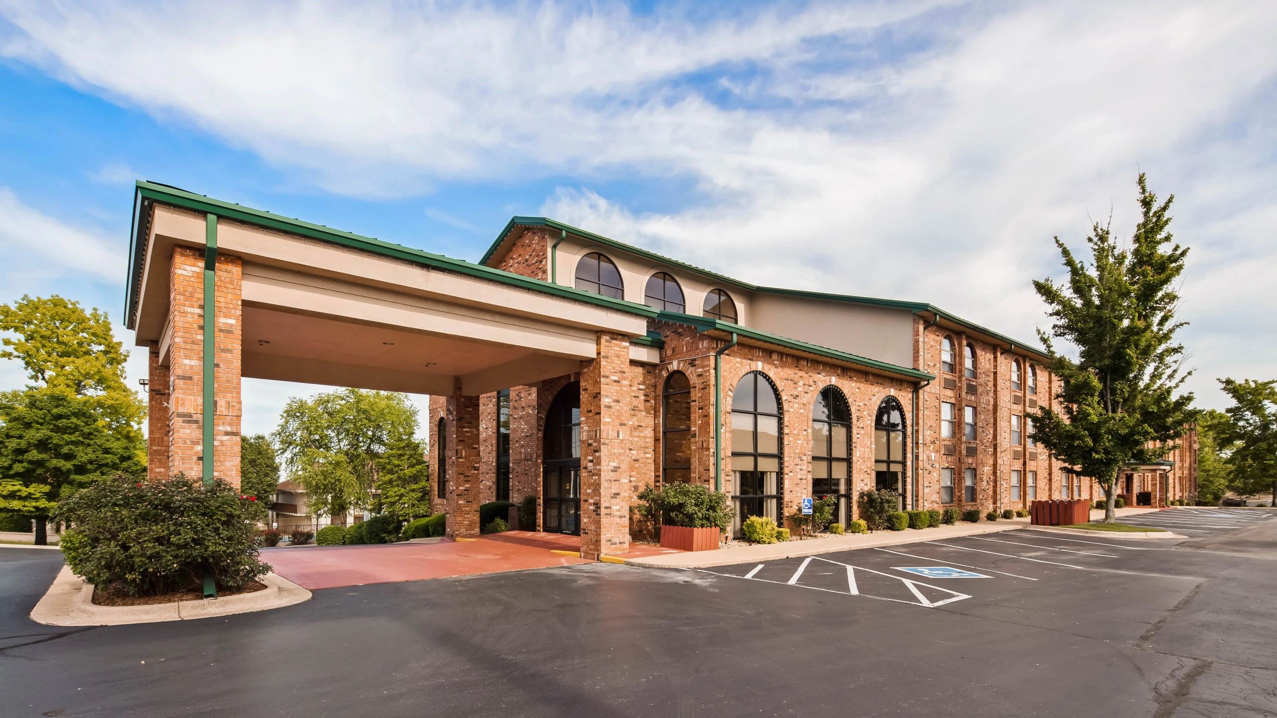 Best Western Music Capital Inn, Myer Hospitality, Photos, Branson, 2560x1440 HD Desktop