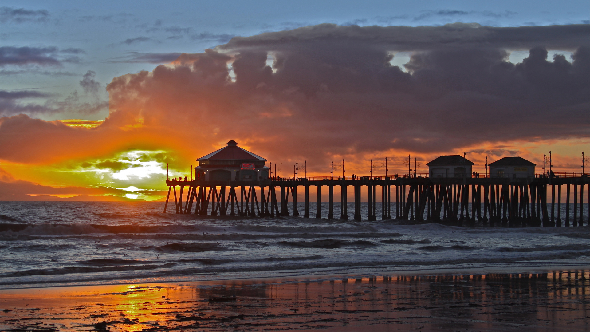 Huntington Beach, Rubys diner, Sunset, California, 1920x1080 Full HD Desktop