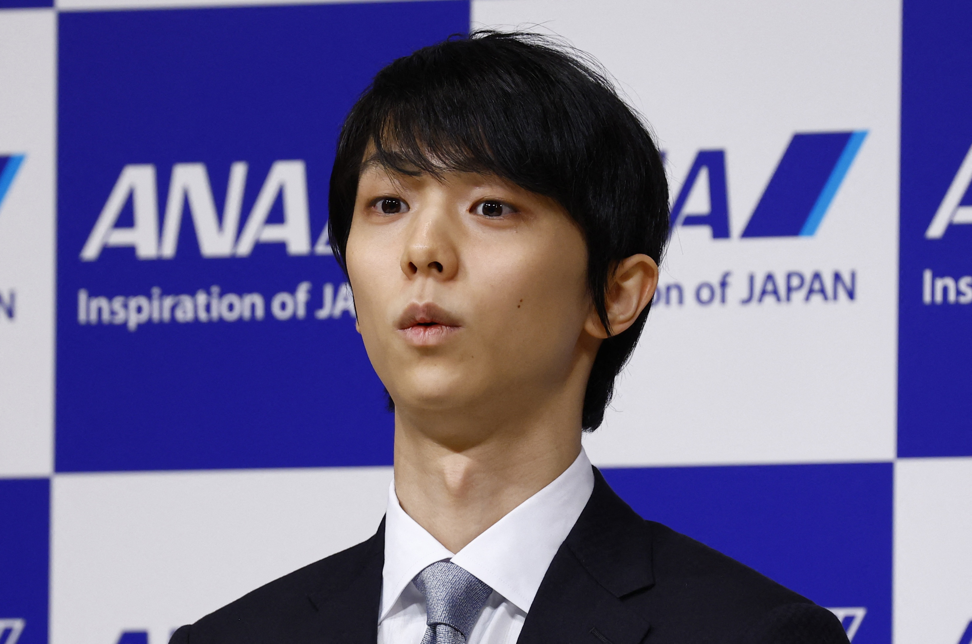 Yuzuru Hanyu, Promising improvement, Double Olympic champion, Turns pro, 3220x2130 HD Desktop