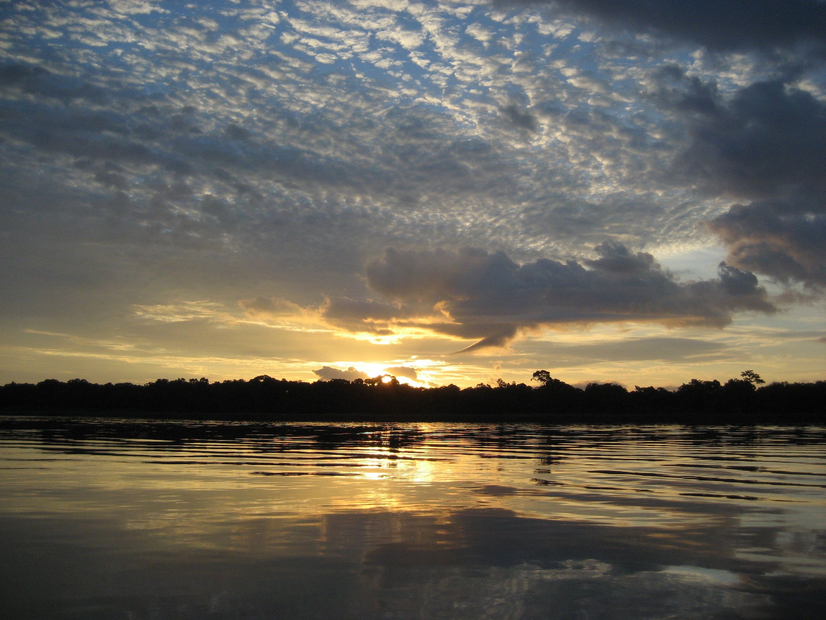The Congo River, Striking wallpapers, African wilderness, Rich cultural heritage, 2820x2120 HD Desktop