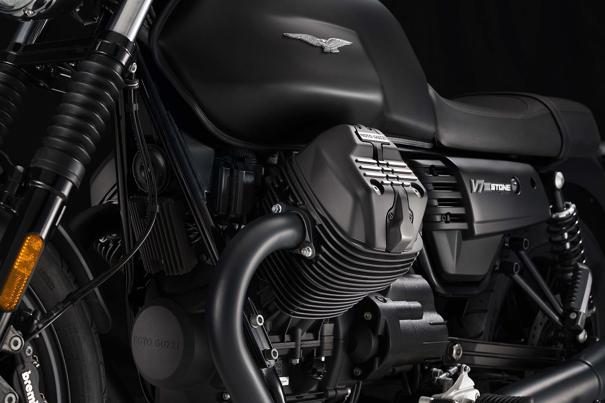 Moto Guzzi, V7III Stone, Review, 2020x1350 HD Desktop