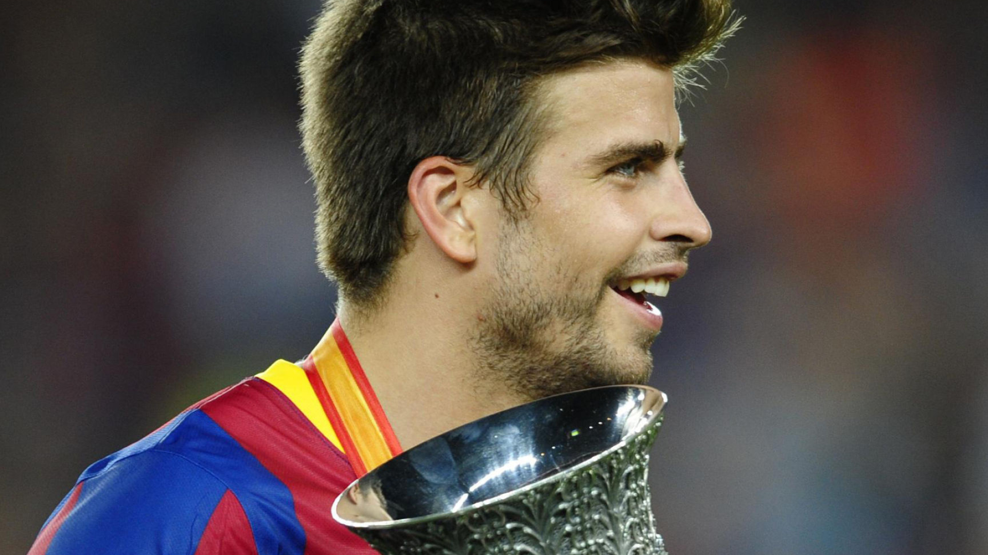 Trophy, Gerard Pique Wallpaper, 1920x1080 Full HD Desktop