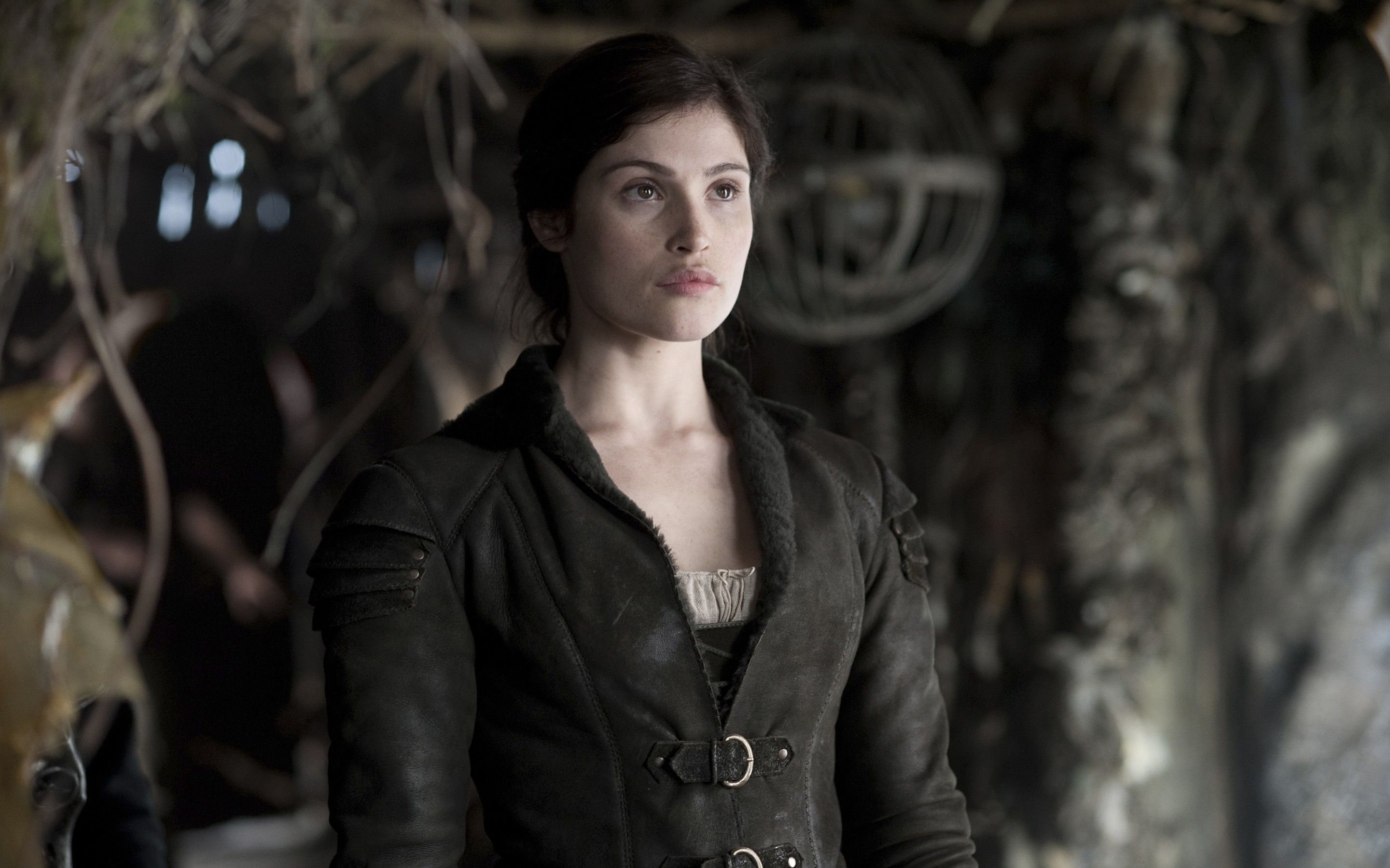 Alanna, Gemma Arterton, Medieval fashion, Celebrities, 2880x1800 HD Desktop