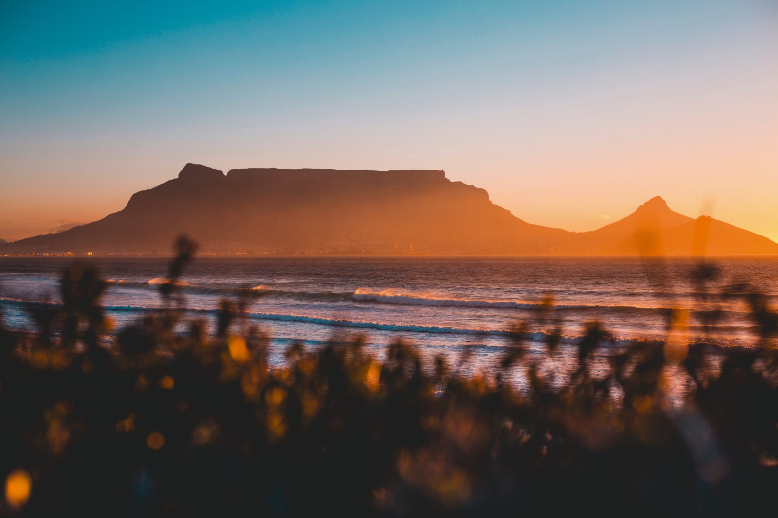 Table Mountain, Travel highlights, South Africa, Mauritius, 2560x1710 HD Desktop