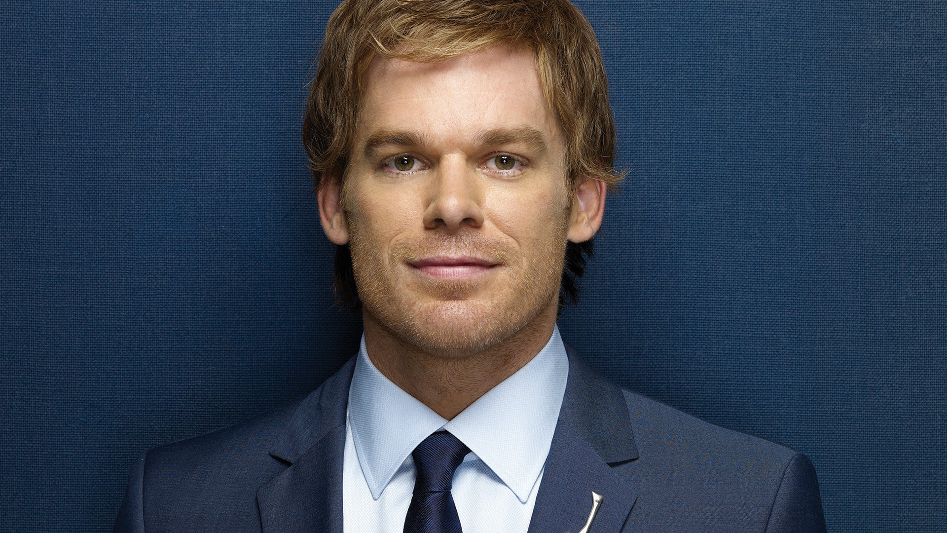 Dexter Morgan, Michael C. Hall, navy blue suit, Full HD Desktop wallpaper