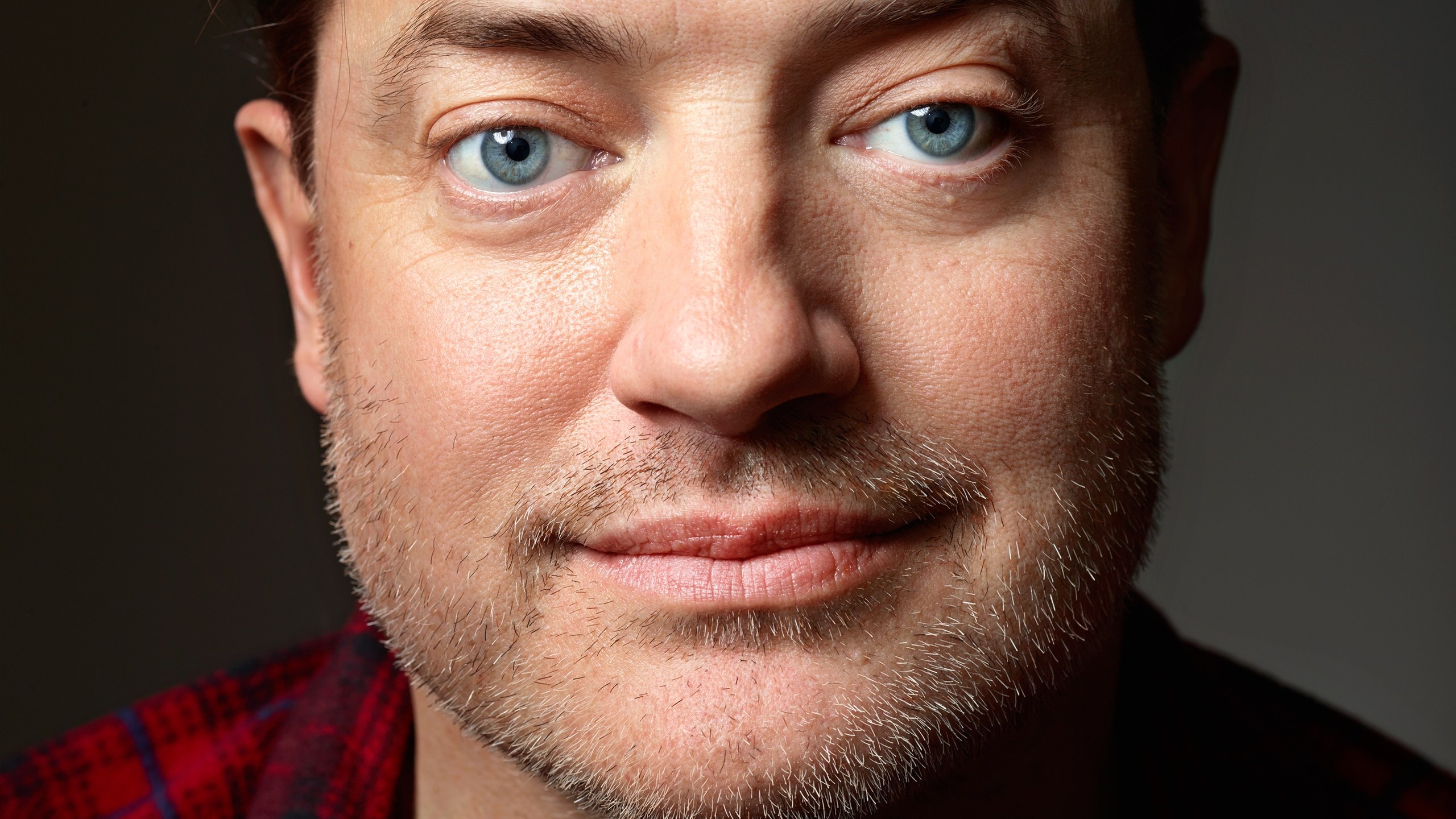 Brendan Fraser, Posted by Ryan Thompson, Wallpapers, 2560x1440 HD Desktop