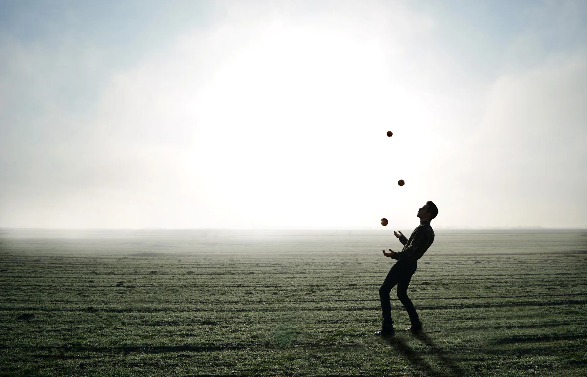 Juggling, Life progress, Juggling journey, Personal growth, 1920x1240 HD Desktop