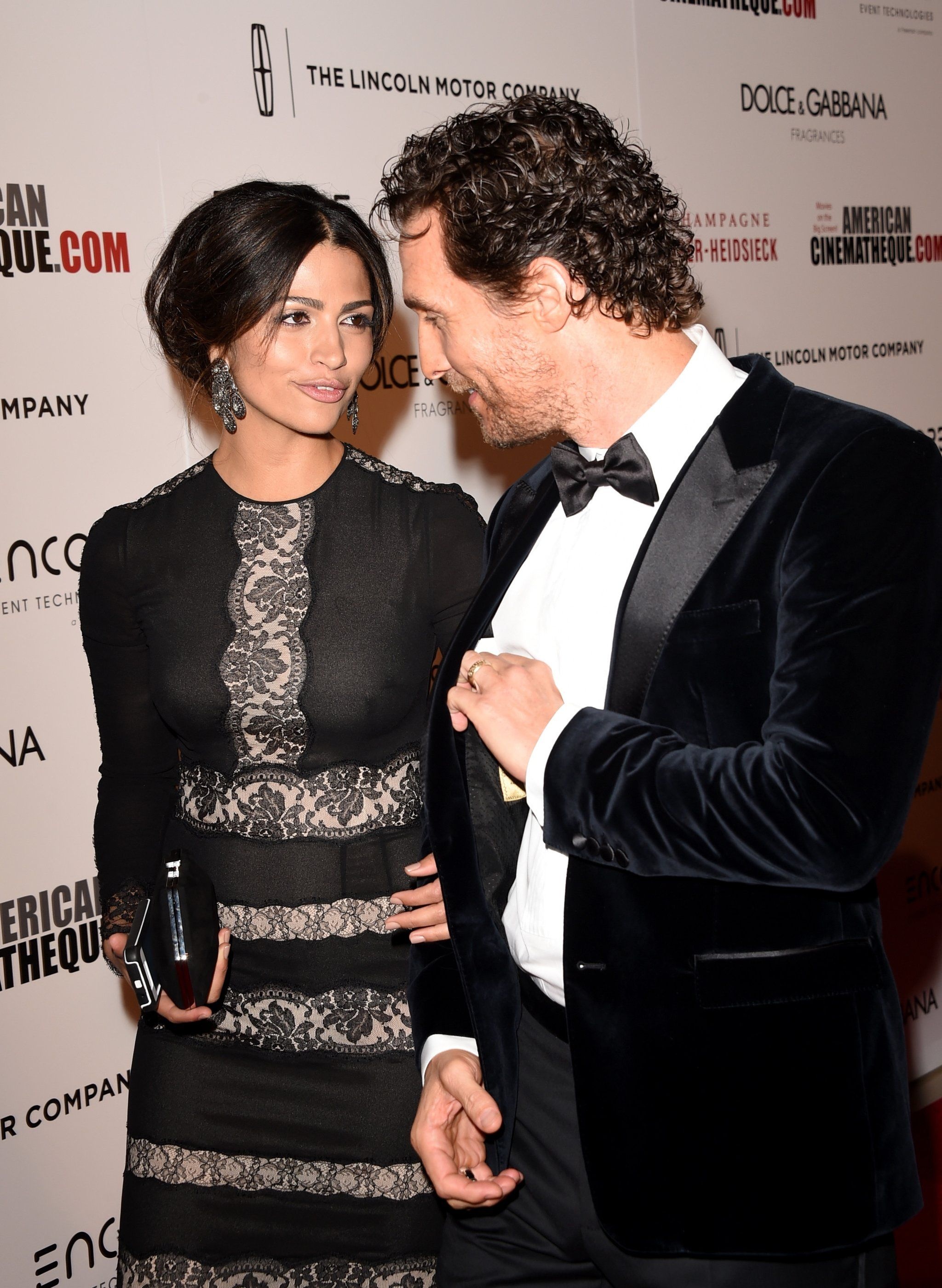 Matthew McConaughey, Camila Alves, Adorable moments, Loving couple, 2050x2810 HD Phone
