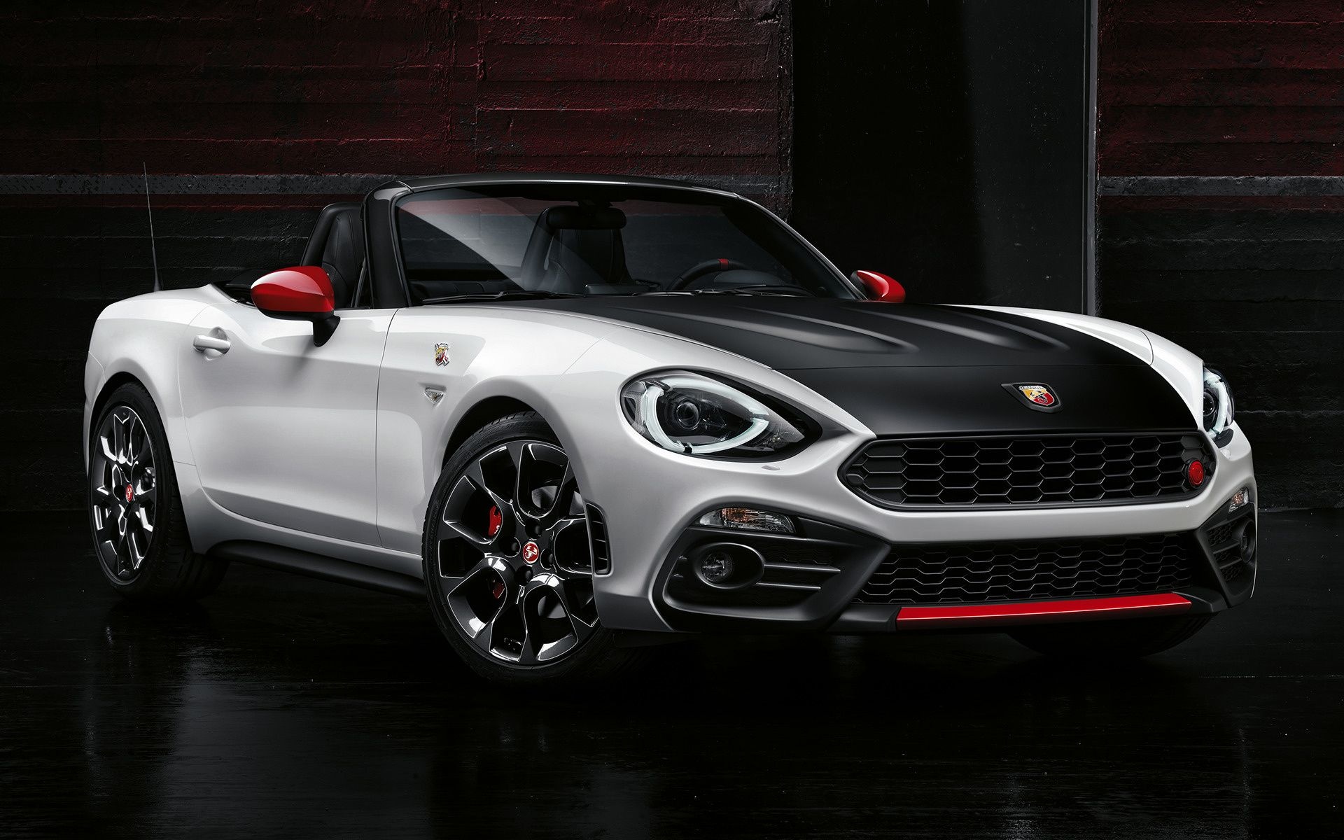 2016 Model, Fiat 124 Spider Wallpaper, 1920x1200 HD Desktop