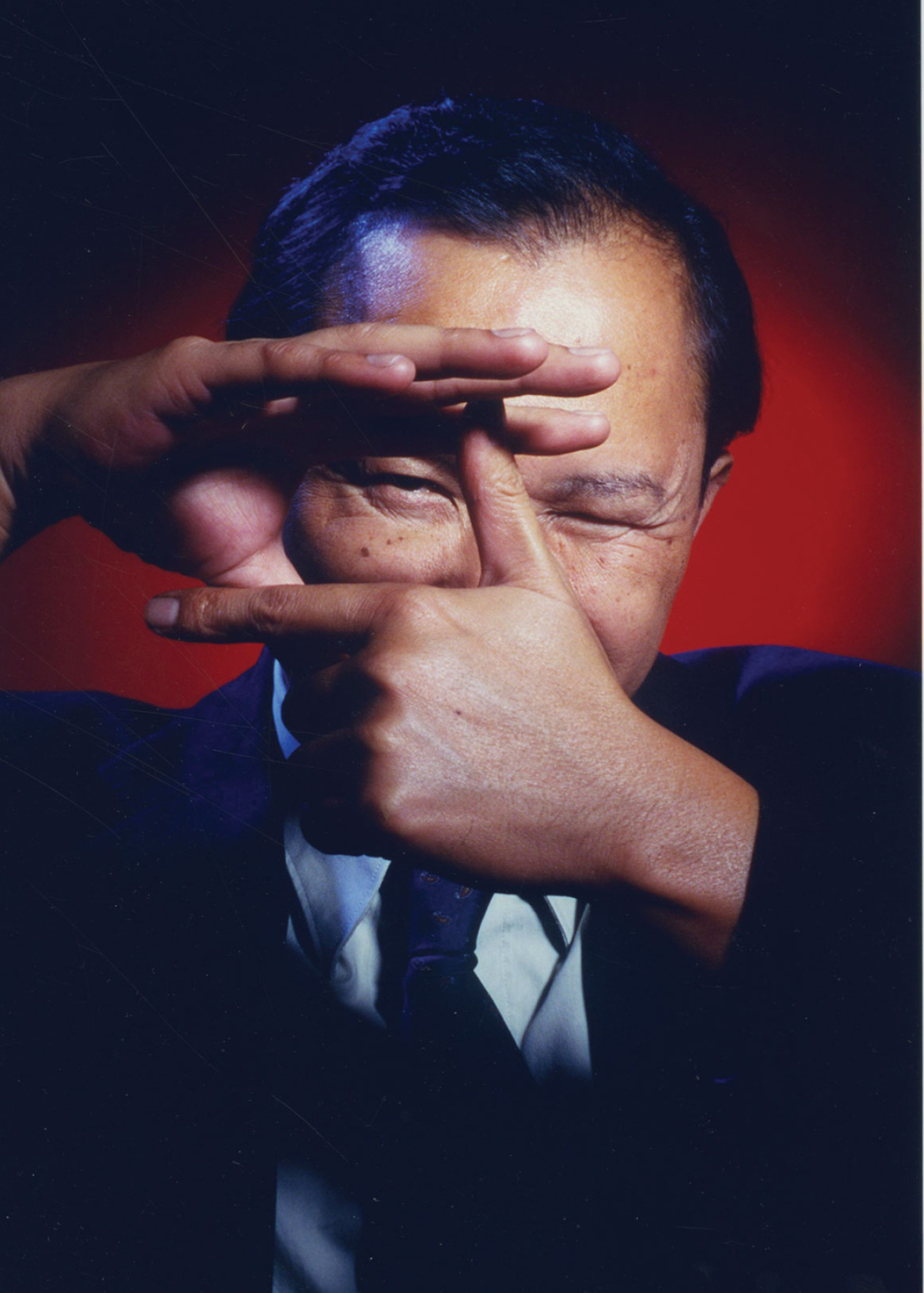 John Woo, Hong Kong film director, Luke Wynne photographer, 1985, 1430x2000 HD Phone