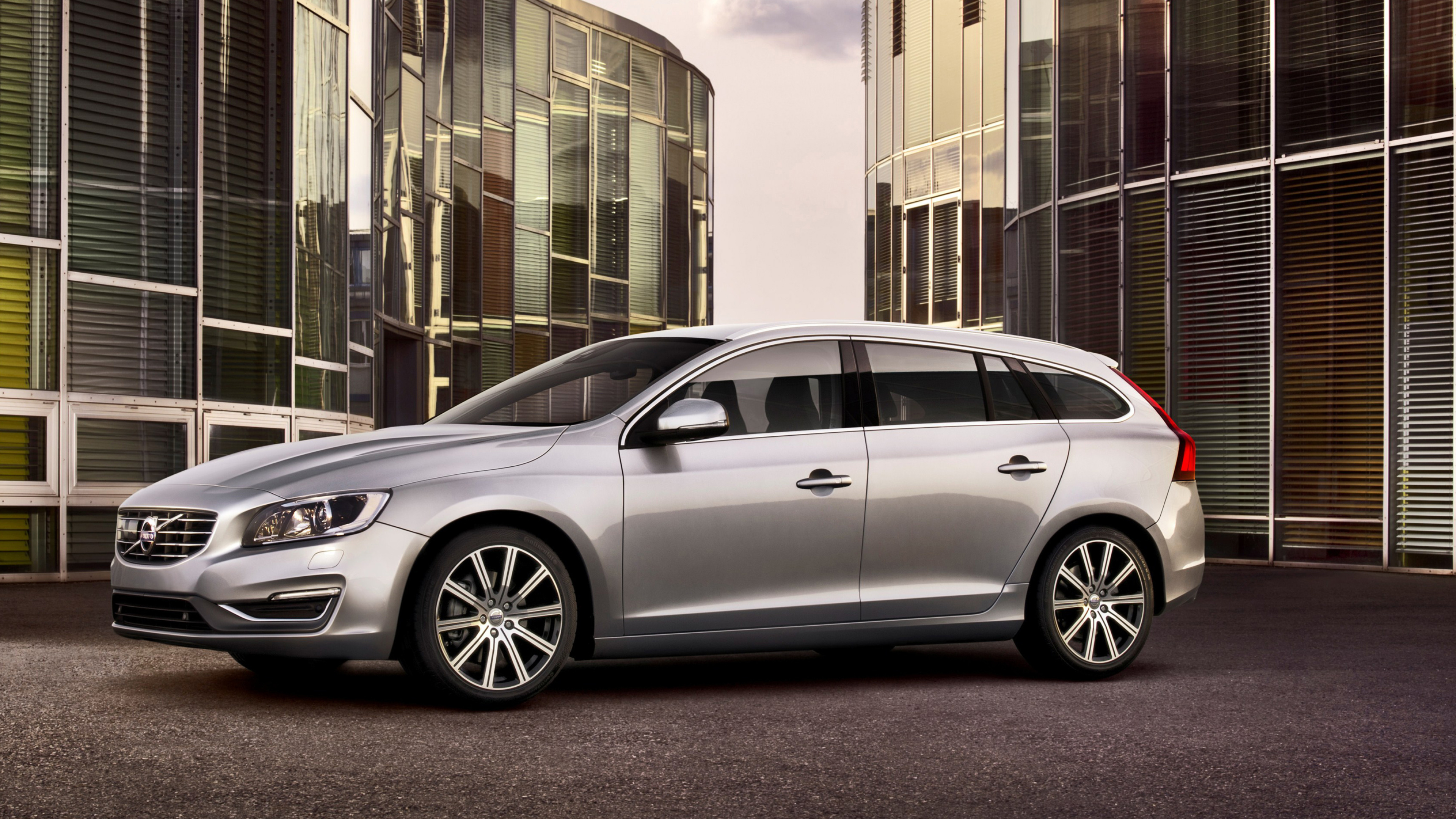 Gen I Facelift, Volvo V60 Wallpaper, 3840x2160 4K Desktop