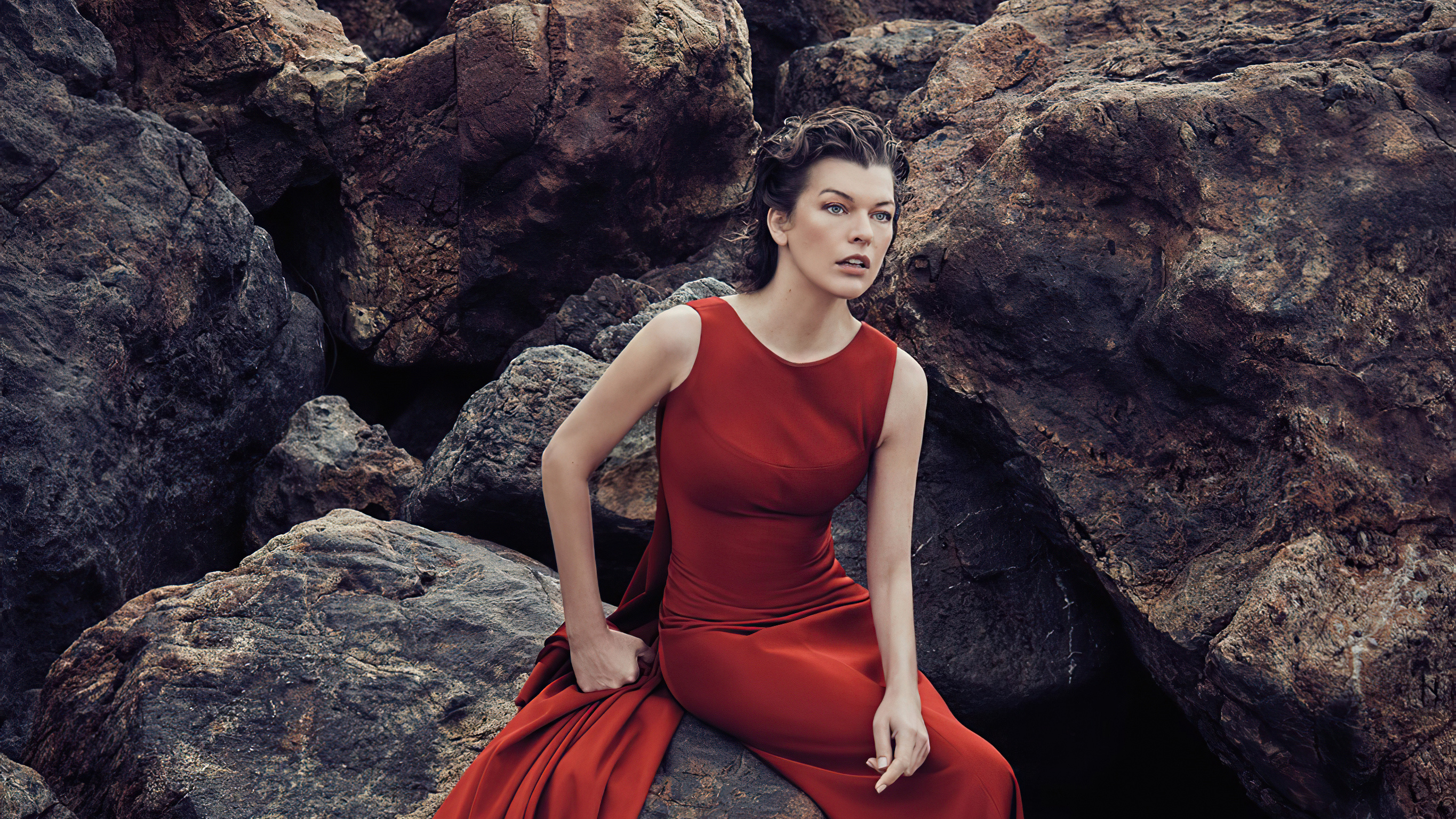 Milla Jovovich, Harpers Bazaar Spain, Celebrities in HD, 4K wallpapers, 2730x1540 HD Desktop