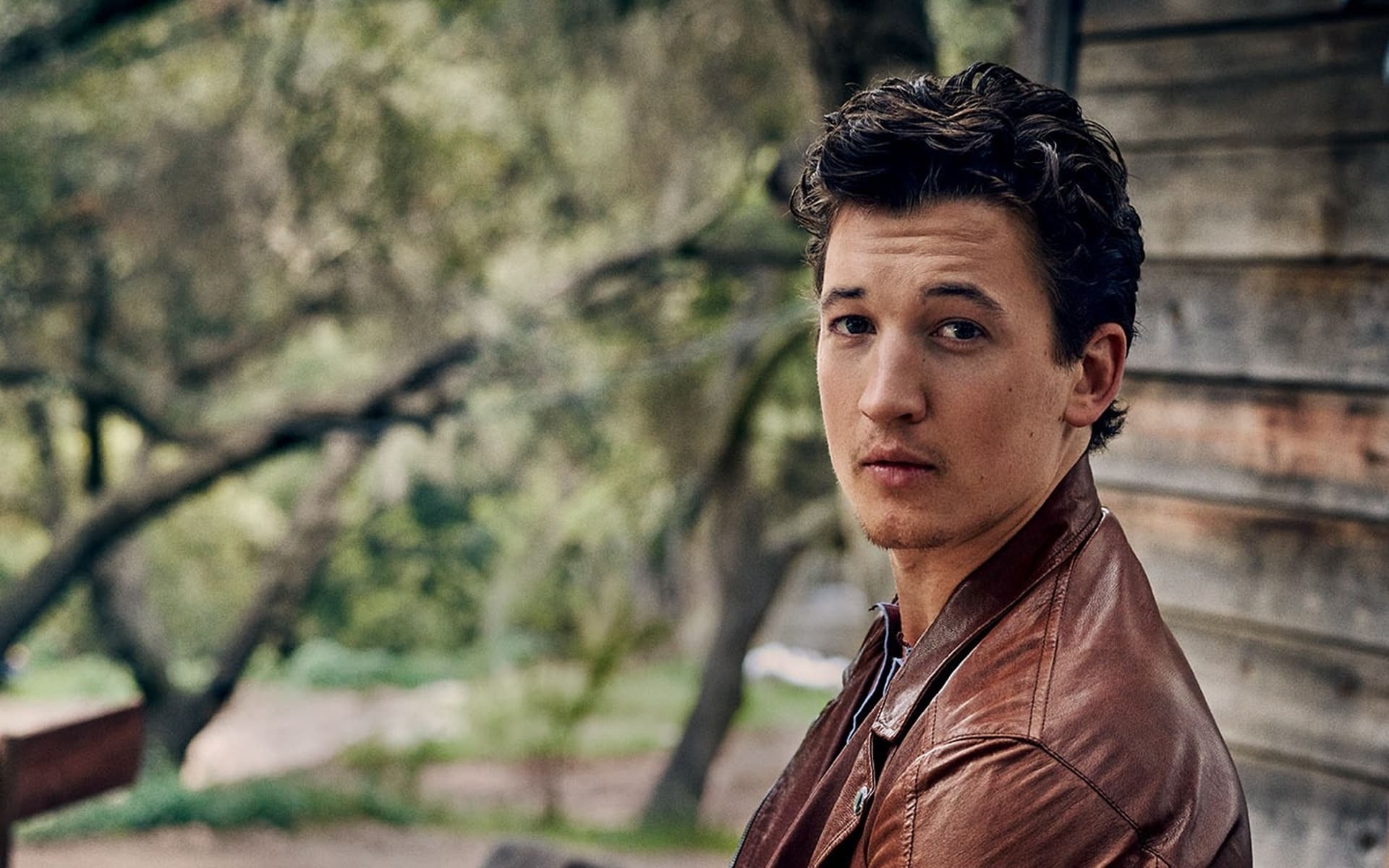 Miles Teller, Celebrity, HD Wallpaper, Red Carpet, 1920x1200 HD Desktop