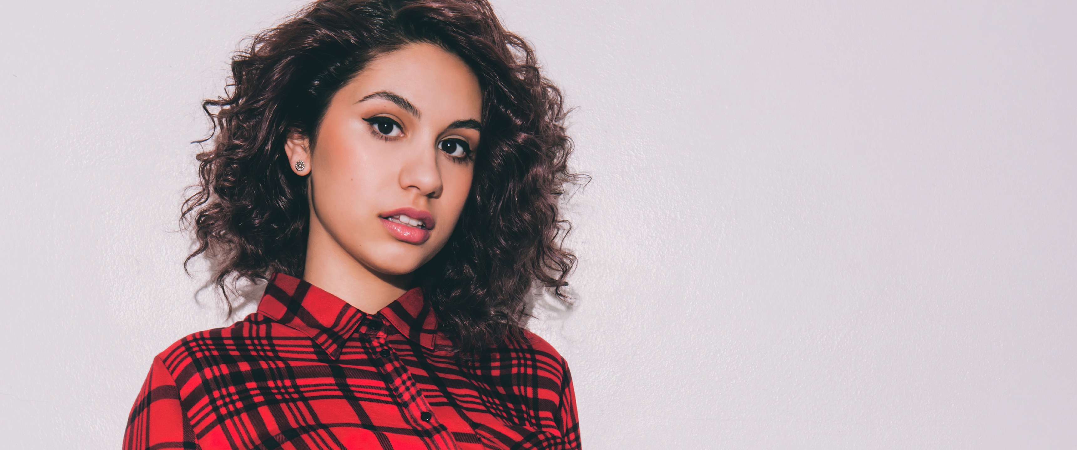 Alessia Cara, Scar to your beautiful, 8k wallpaper, Singer, 3440x1440 Dual Screen Desktop