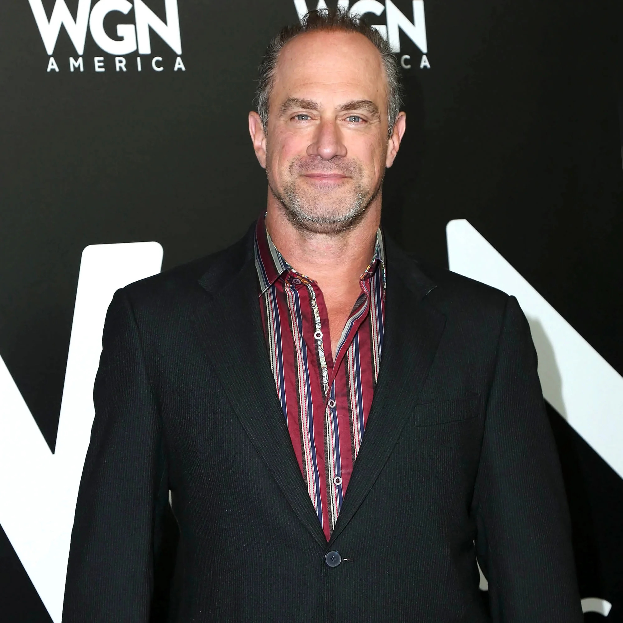 Christopher Meloni, Viral photos, Tight pants, Social media frenzy, 2000x2000 HD Phone