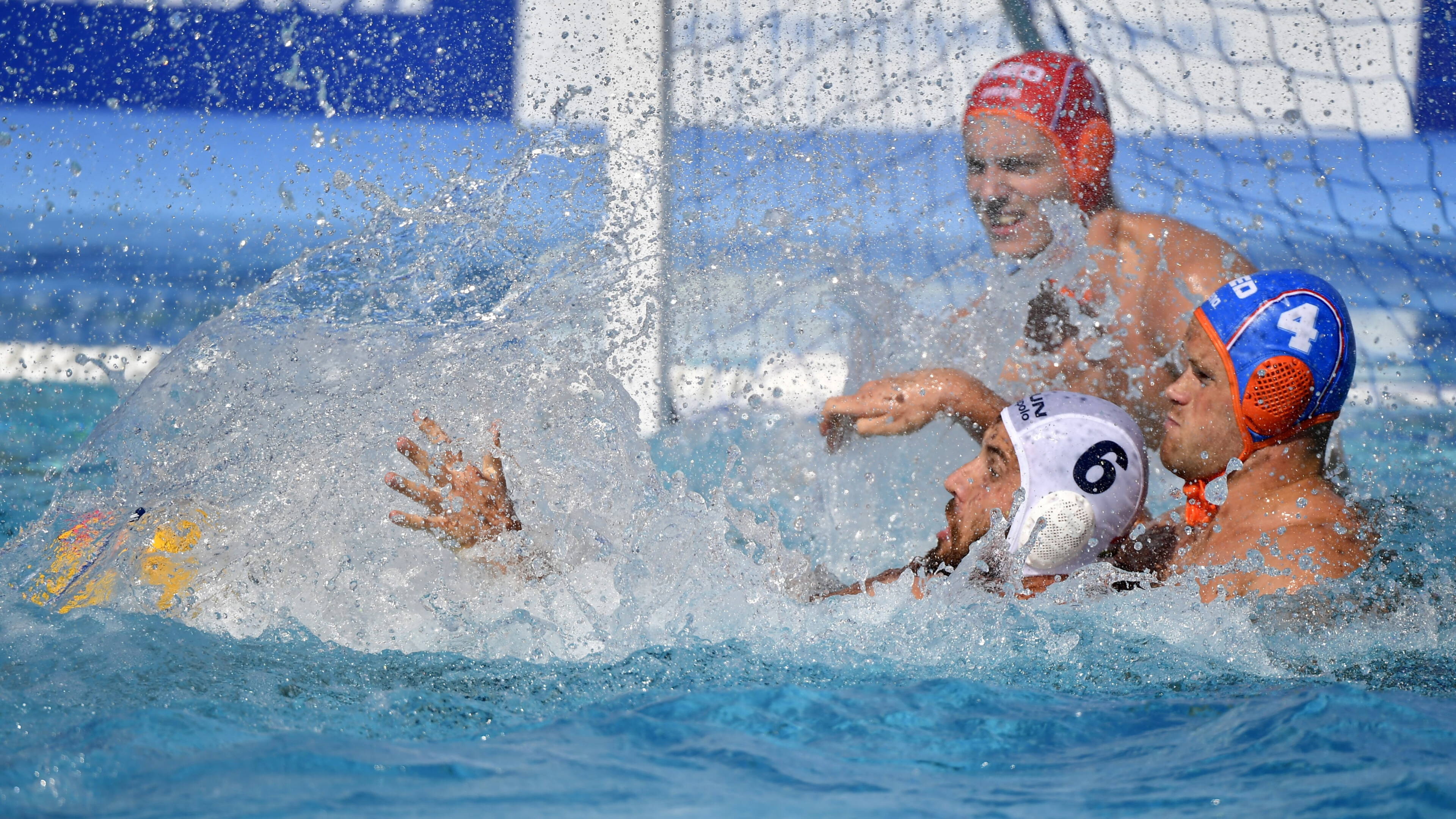 Water Polo, Van der Horst, Challenging experience at the European Championships, 3840x2160 4K Desktop