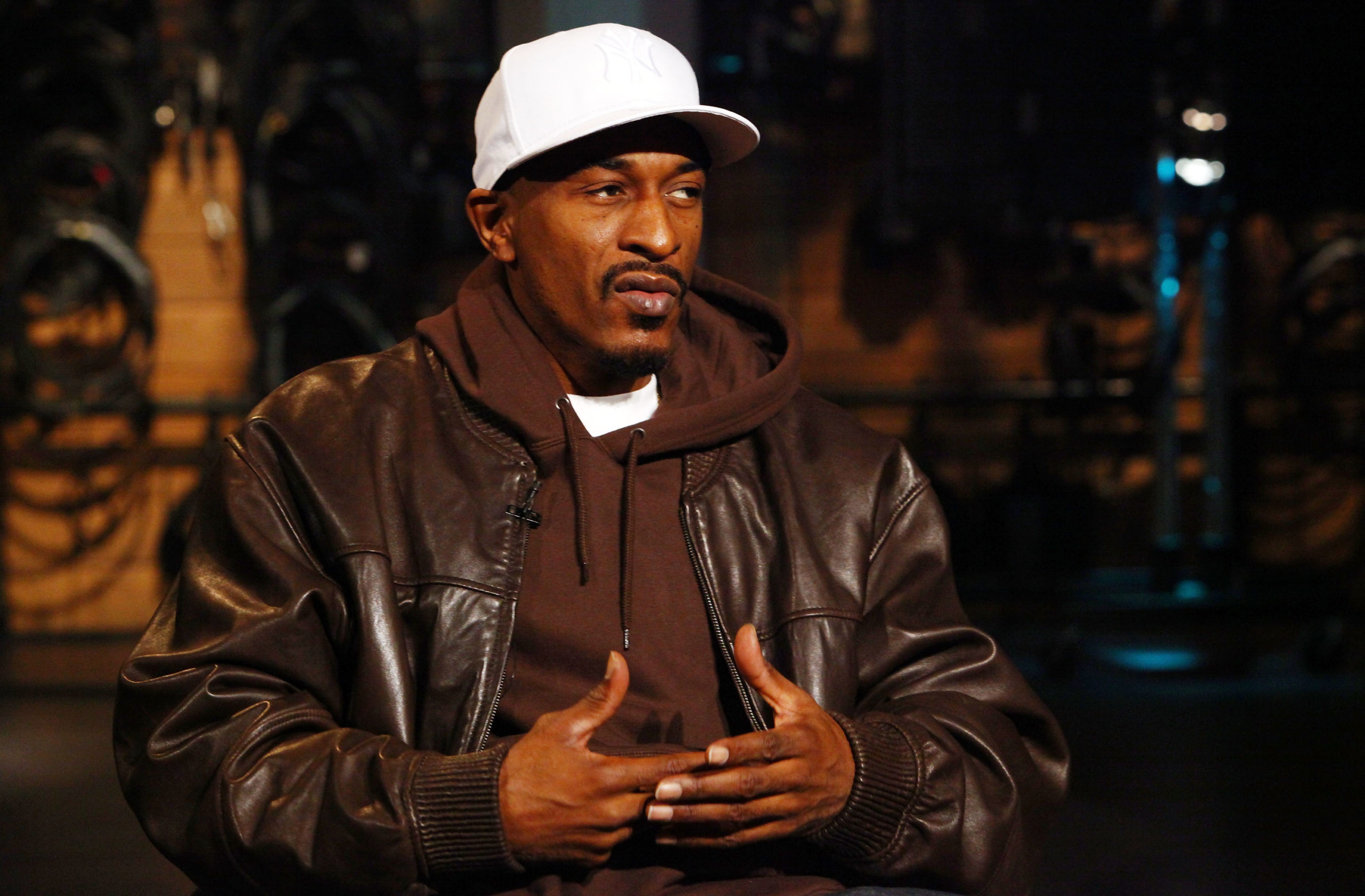 Rakim, Legendary rapper, Hip-hop icon, Timeless music, 2560x1690 HD Desktop