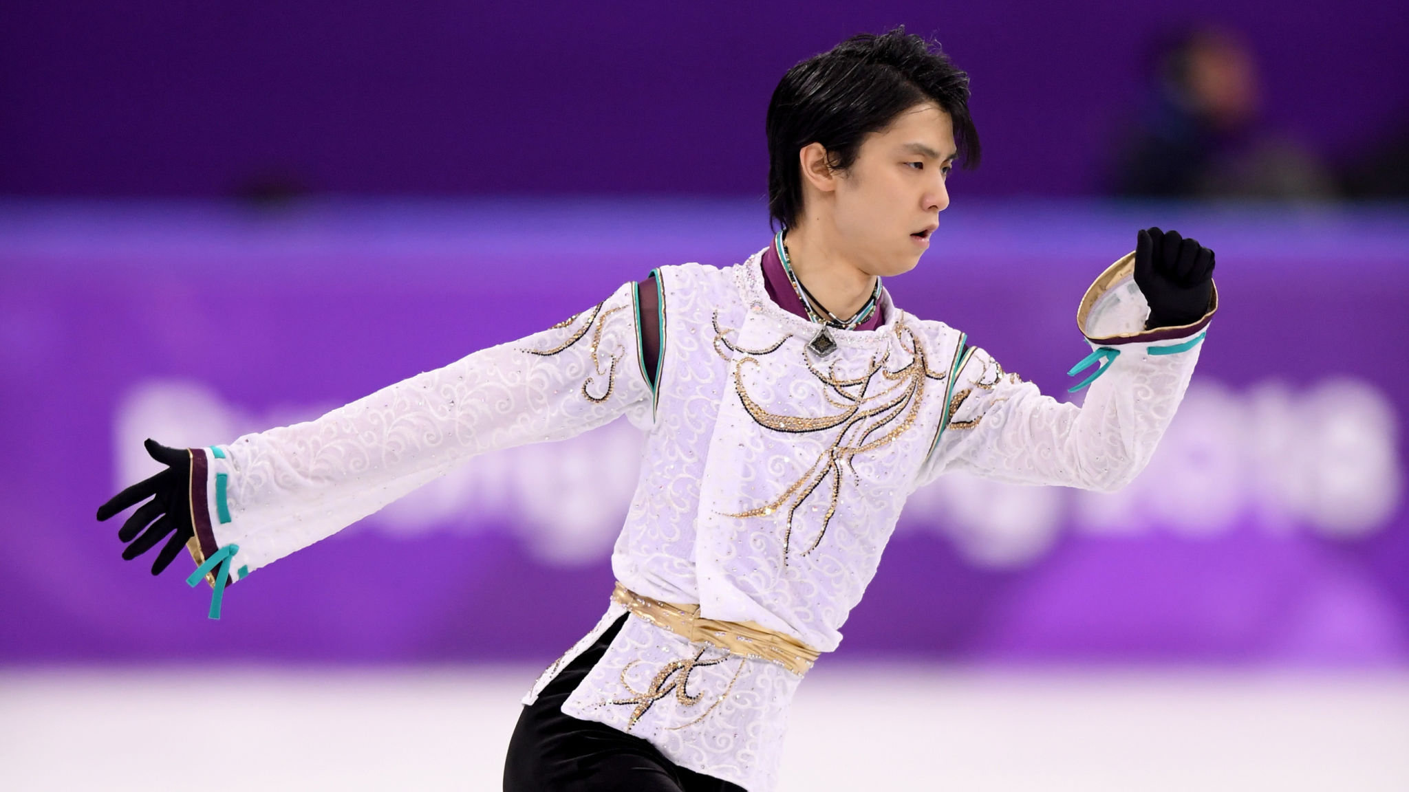 Yuzuru Hanyu, Stunning wallpapers, Posted by Sarah Sellers, 2050x1160 HD Desktop