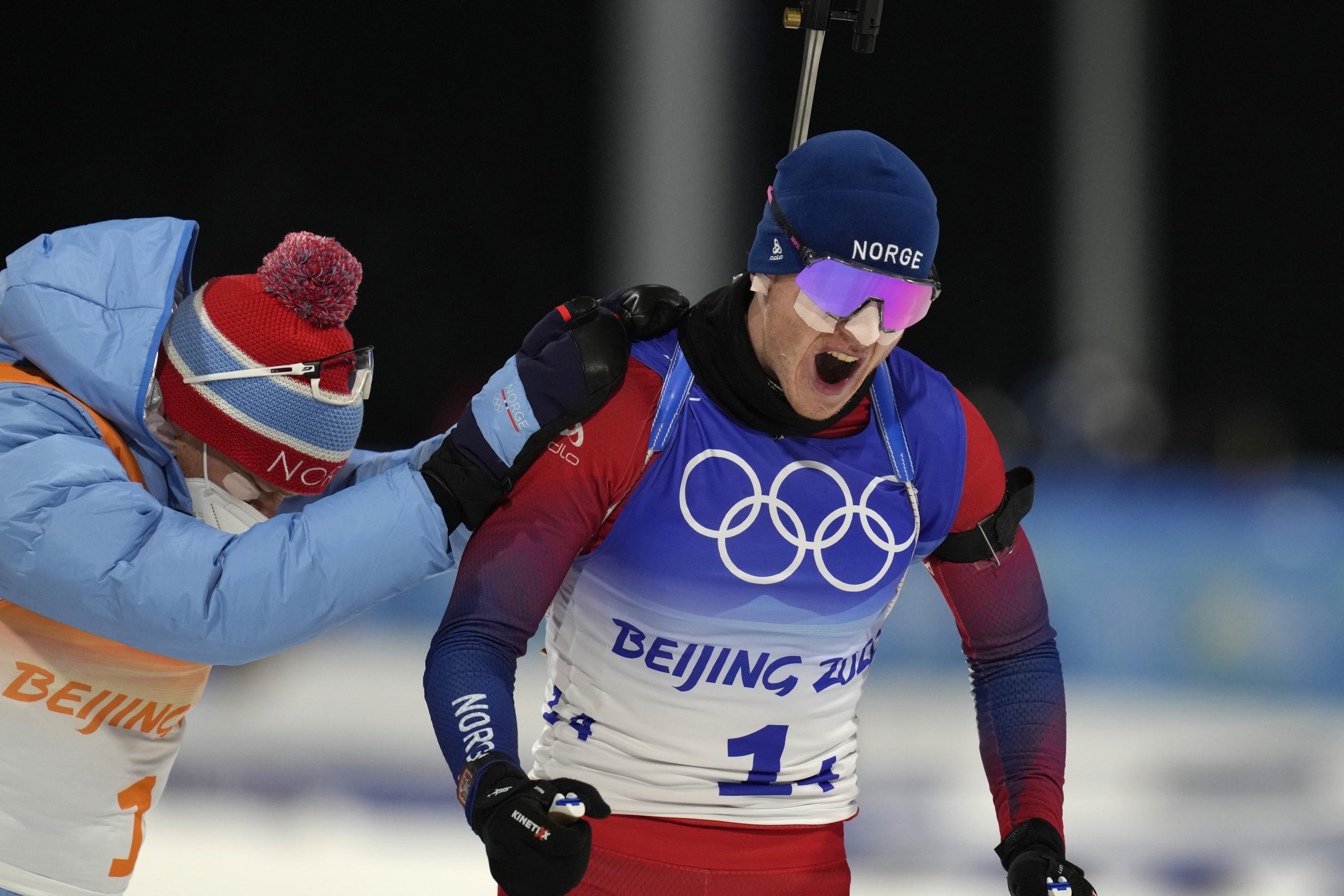 Johannes Thingnes Boe, Olympic gold, Biathlon relay, Norwegian triumph, 3000x2000 HD Desktop