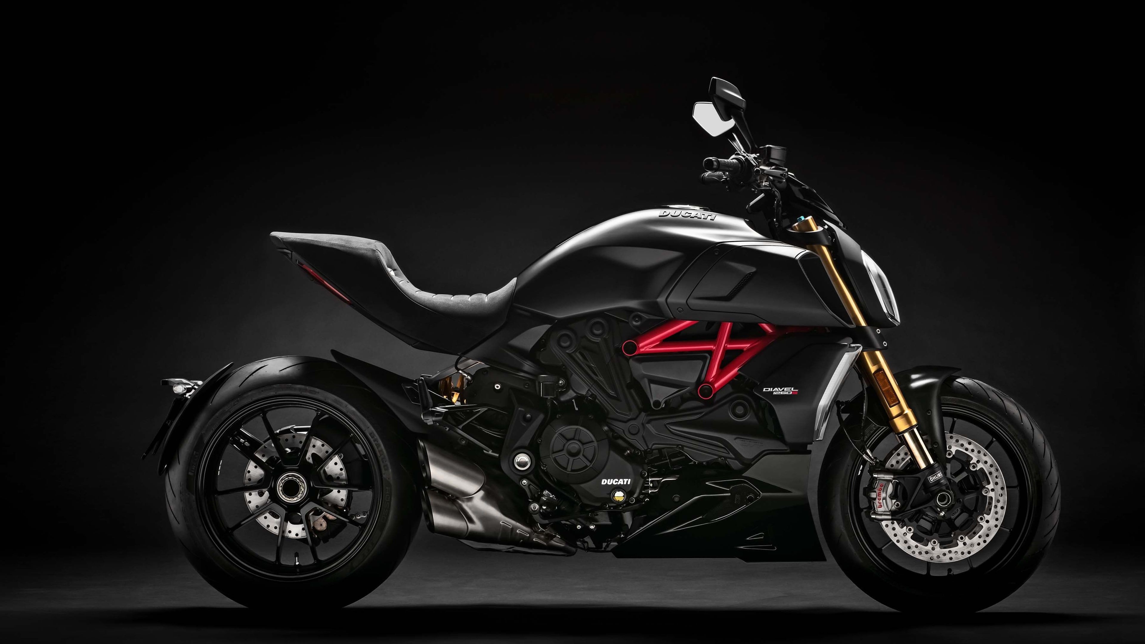 Ducati Diavel 1260 S, 2019 model, Exhilarating ride, Striking design, 3840x2160 4K Desktop