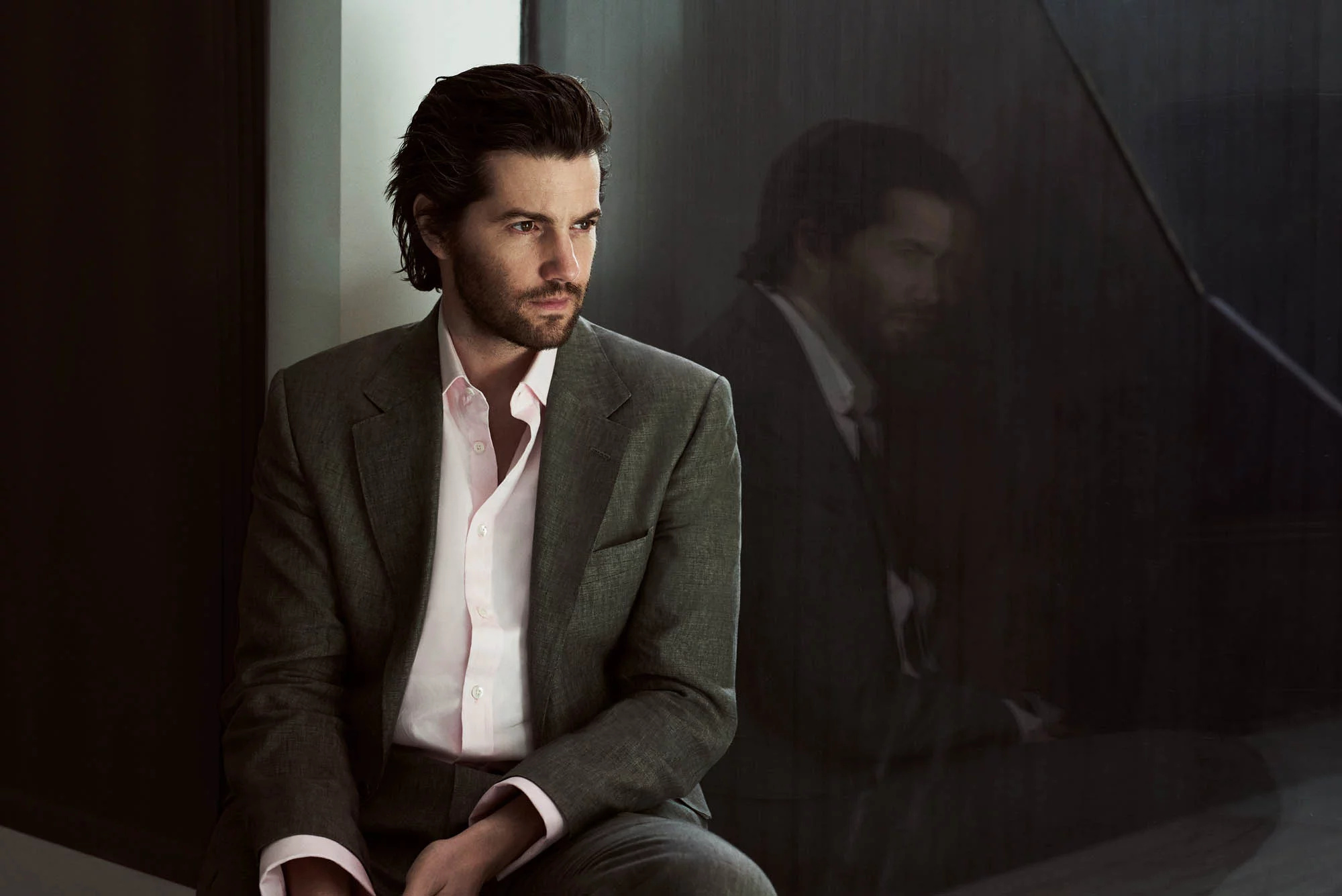 Jim Sturgess Movies, Music videos, Statistical achievements, Photogenic appearances, 2000x1340 HD Desktop