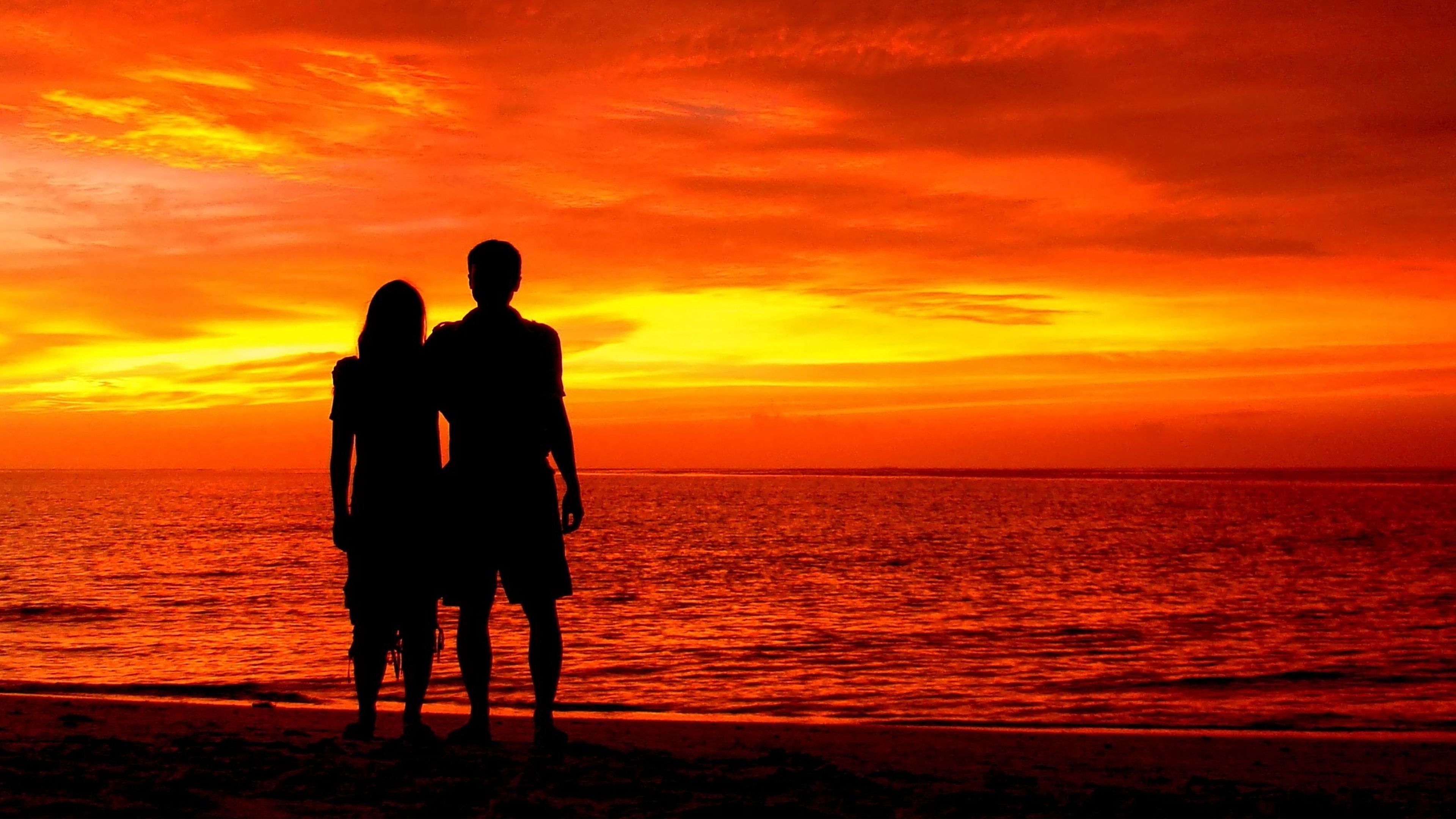 Beach, Love Couples Wallpaper, 3840x2160 4K Desktop