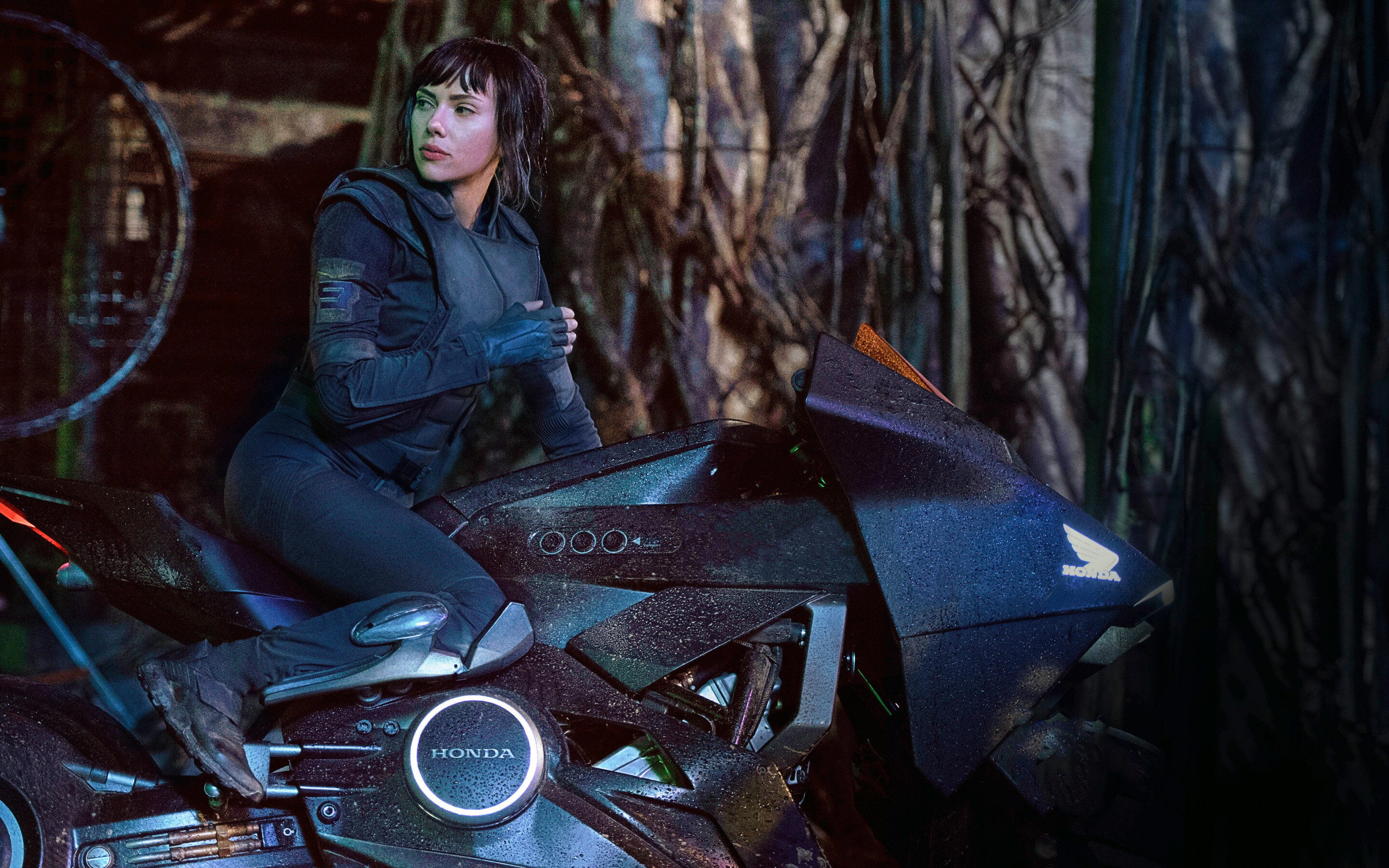 Ghost in the Shell, Scarlett Johansson, Action film, 2880x1800 HD Desktop