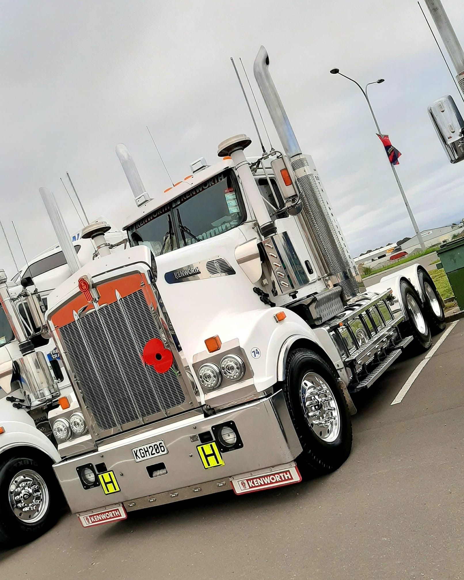 T408 SAR, Kenworth Wallpaper, 1620x2020 HD Phone