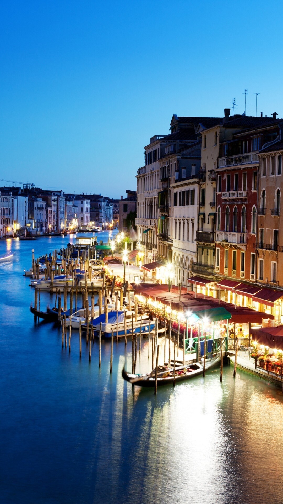 Venice's magic, Galaxy Note wallpaper, Nighttime beauty, Captivating views, 1080x1920 Full HD Phone