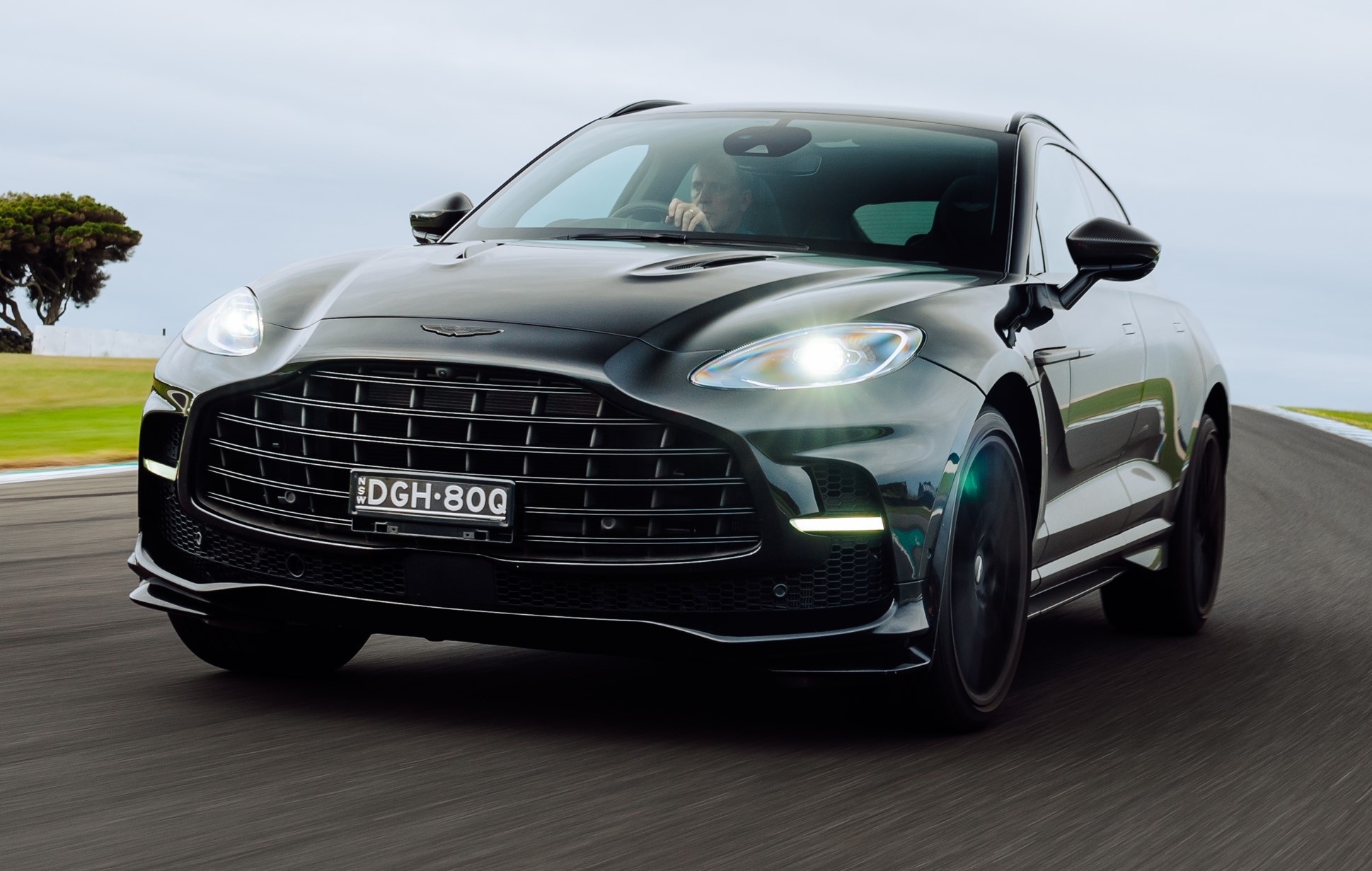 Aston Martin DBX707, Review, Prestige, 4x4, 2022, 1940x1240 HD Desktop