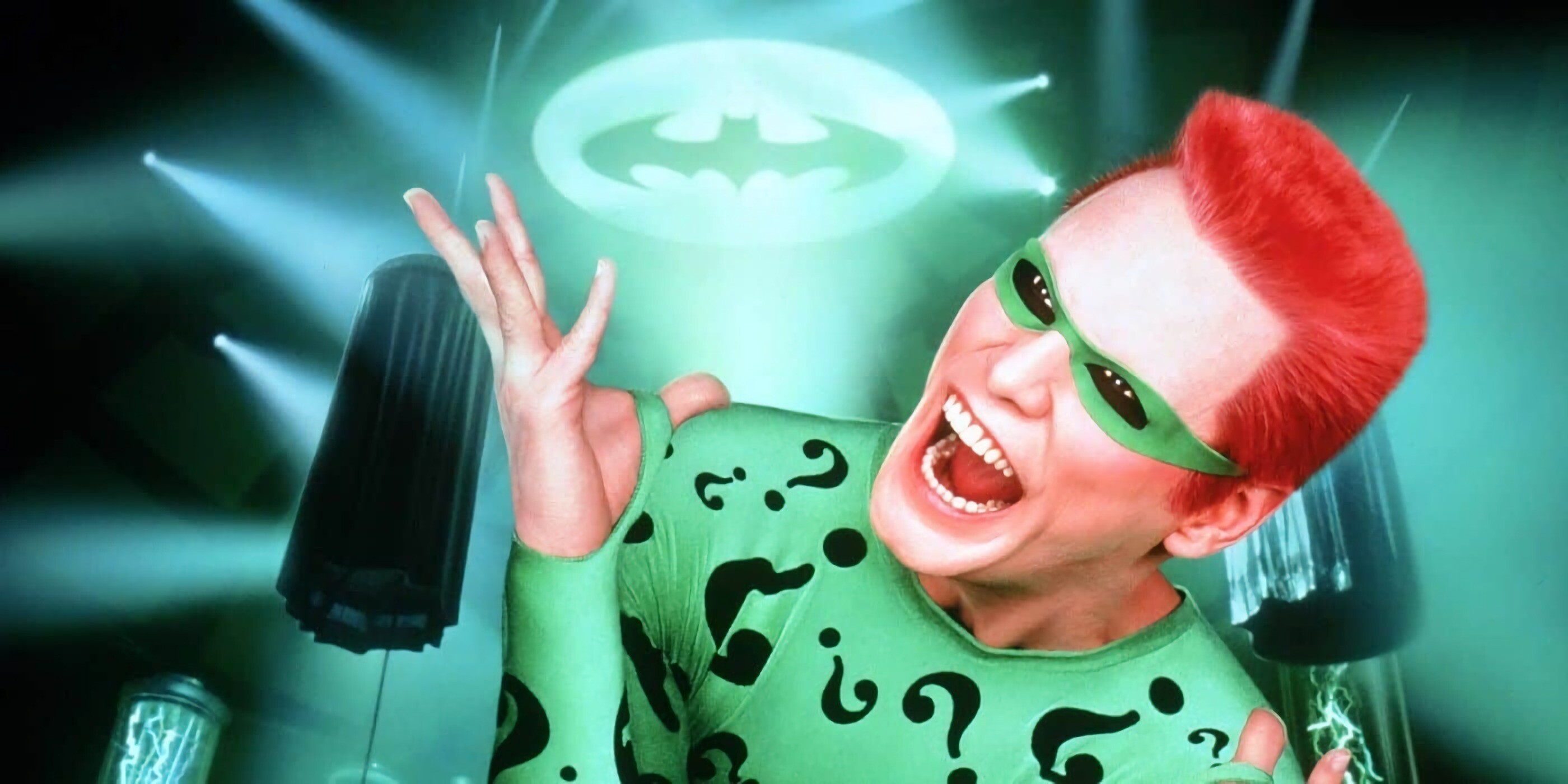 Riddler (Jim Carrey), Eccentric character, Enigmatic puzzles, Memorable performance, 2800x1400 Dual Screen Desktop