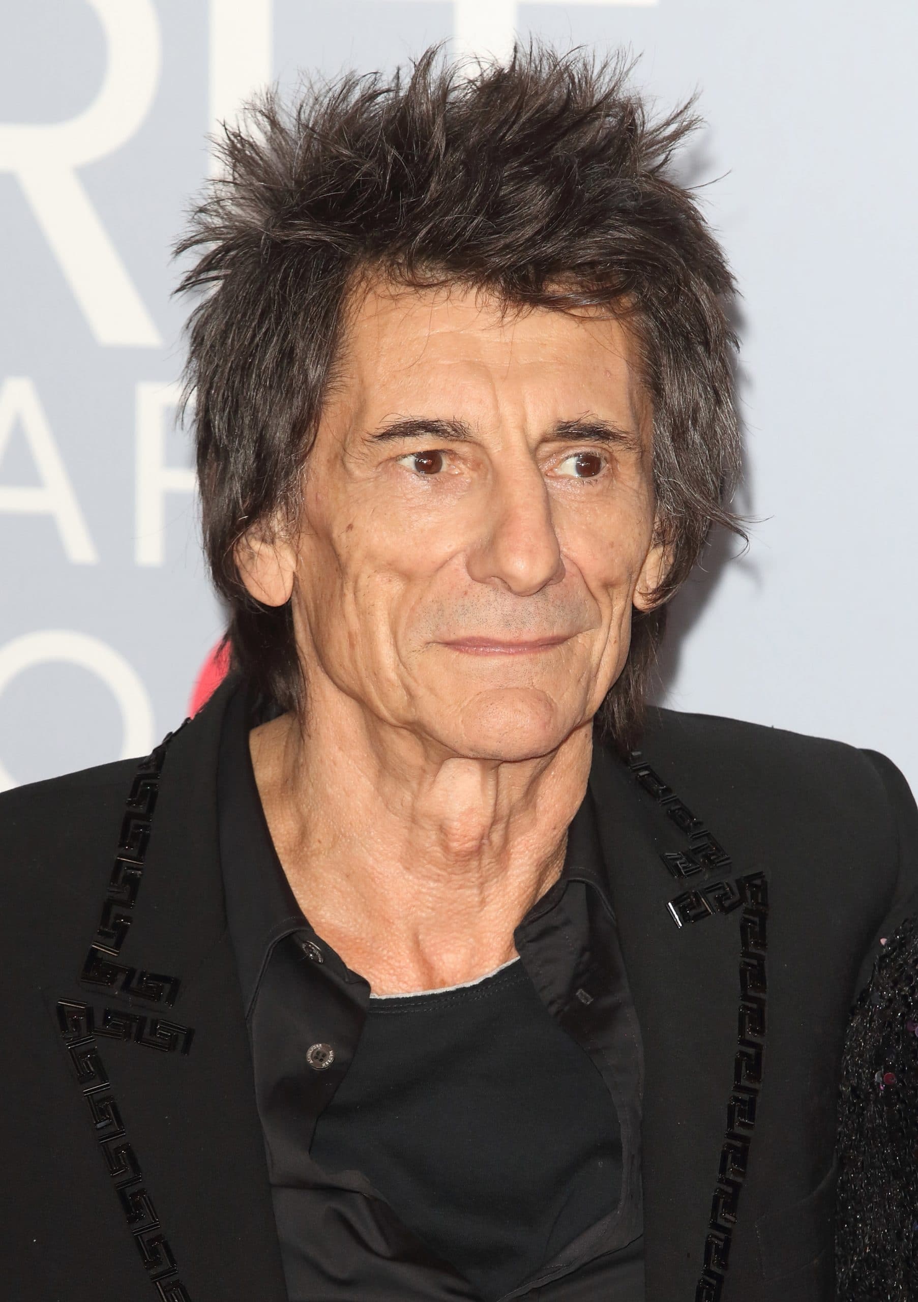 Ronnie Wood, Battle with cancer, Hollywood gossip, 1810x2560 HD Phone