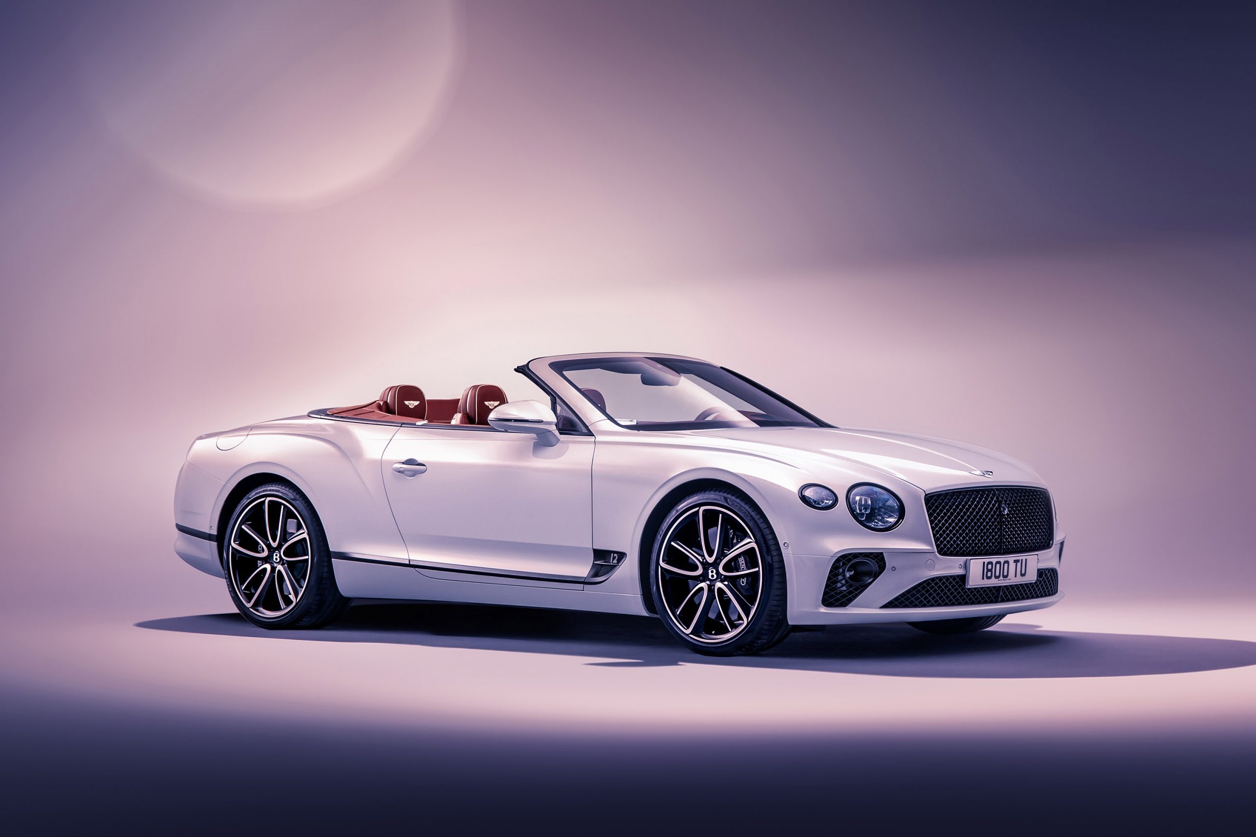 Bentley Continental, Convertible beauty, 2019 model, Elegant interiors, 2560x1710 HD Desktop