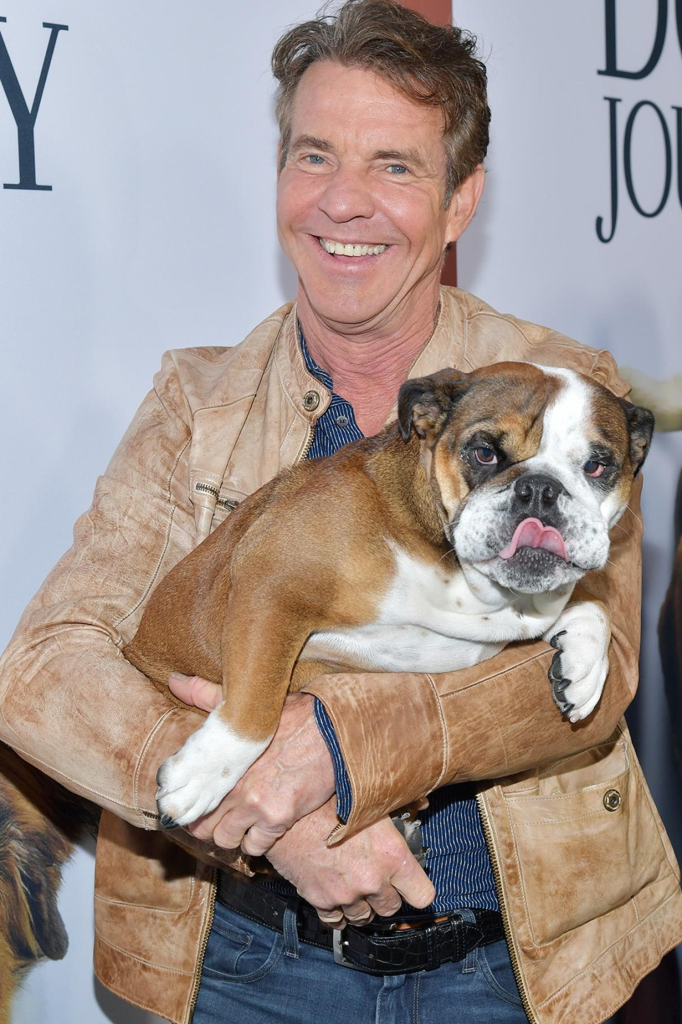 Dennis Quaid, Dog Peaches, Promoting, A Dog's Journey, 1340x2000 HD Phone